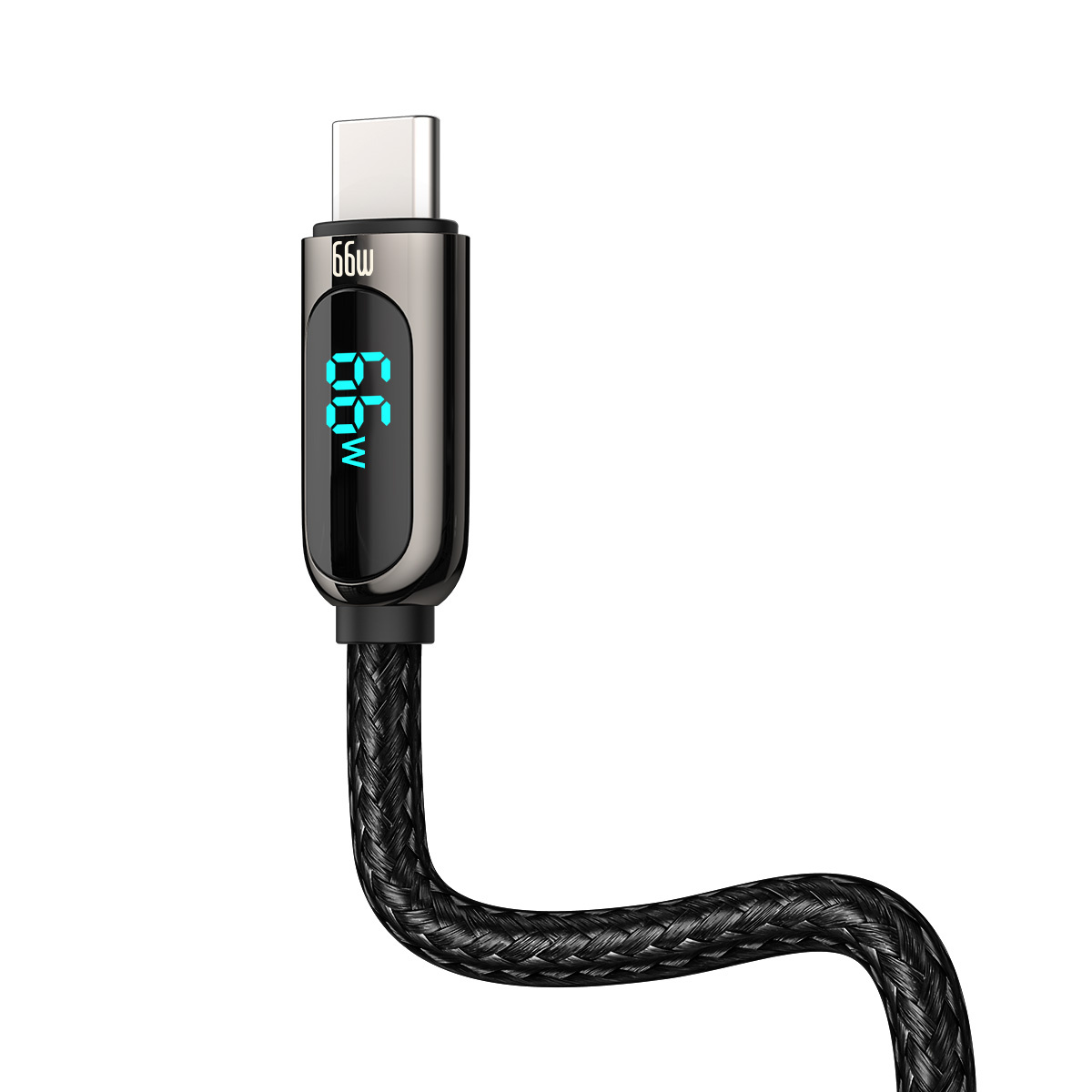 Czarny kabel USB-C wyświetlający cyfrowy odczyt 66 W jest pokazany na białym tle.