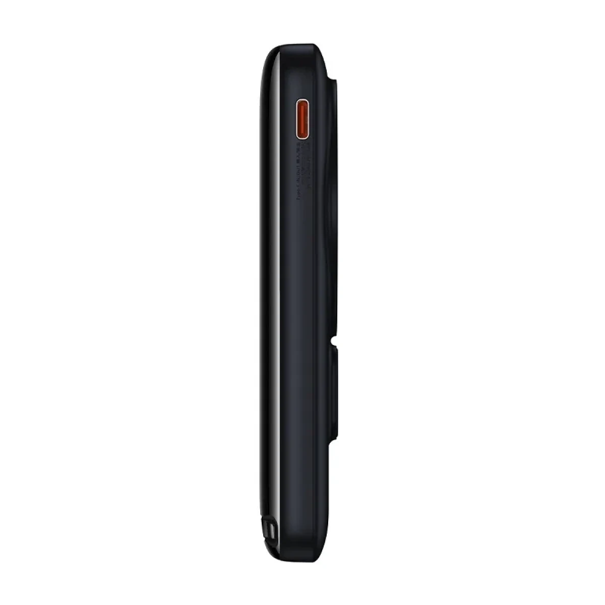 Seitenprofil einer schwarzen Baseus Powerbank mit sichtbarem Ladeanschluss.