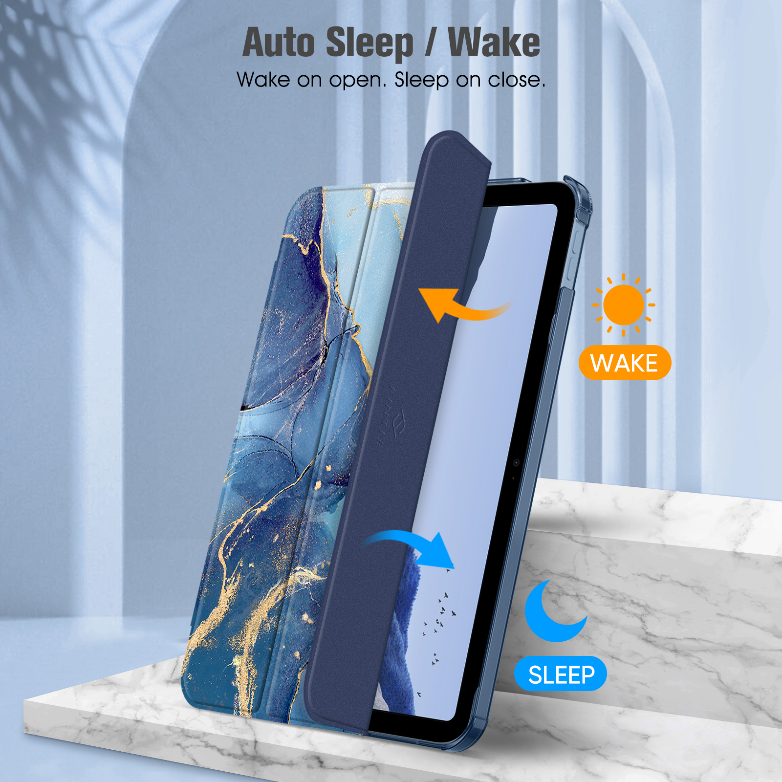 Eine blaue Tablet-Hülle mit Marmordesign zeigt die automatische Schlaf- und Aufwachfunktion mit Sonnen- und Mondsymbolen.