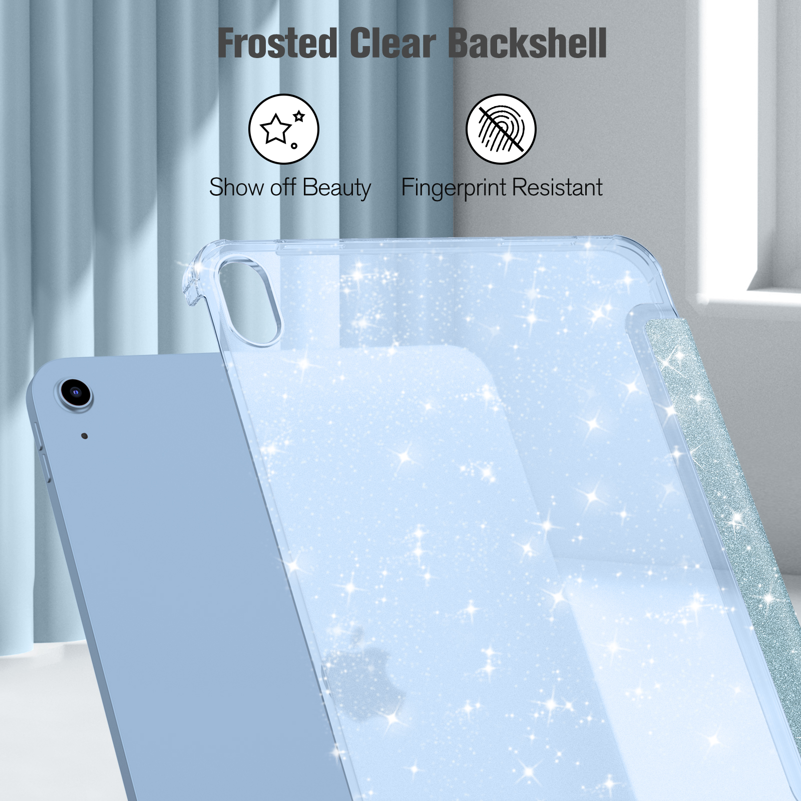 Ein hellblaues Tablet mit einer transparenten Hülle und einer glitzernden Abdeckung auf weißem Hintergrund.