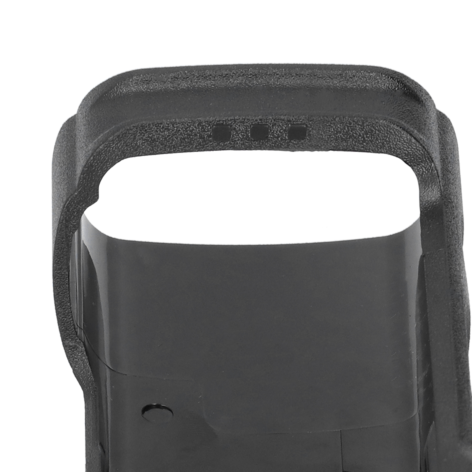 Nahaufnahme eines schwarzen Kunststoffholsters vor einem weißen Hintergrund, das seine Form und Textur zeigt.