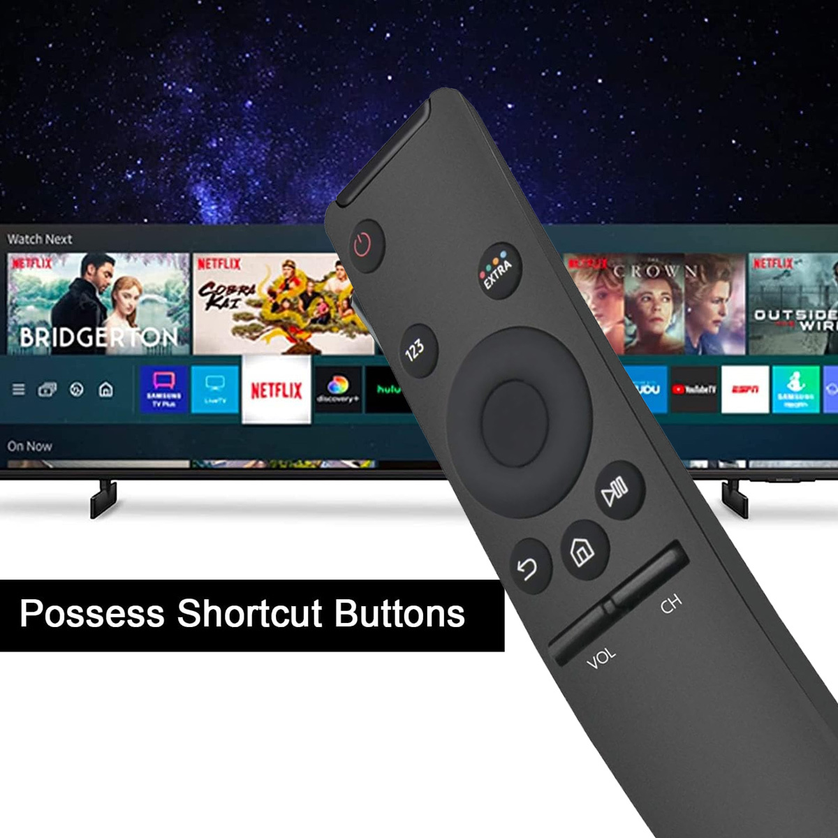 Eine schwarze Fernbedienung vor einem Samsung-Fernseher, der Streaming-Apps anzeigt.