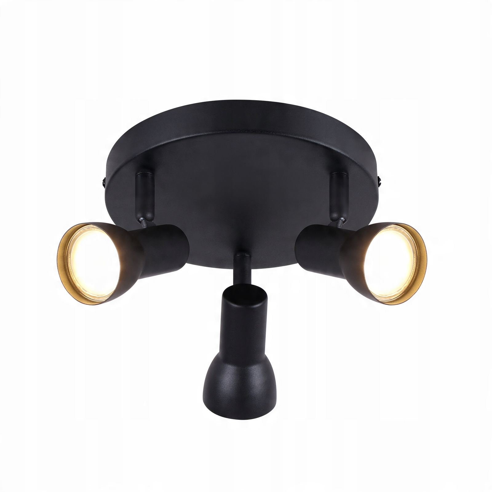 Una lampada da soffitto nera presenta tre faretti regolabili, ciascuno dei quali proietta un raggio di luce caldo e focalizzato.