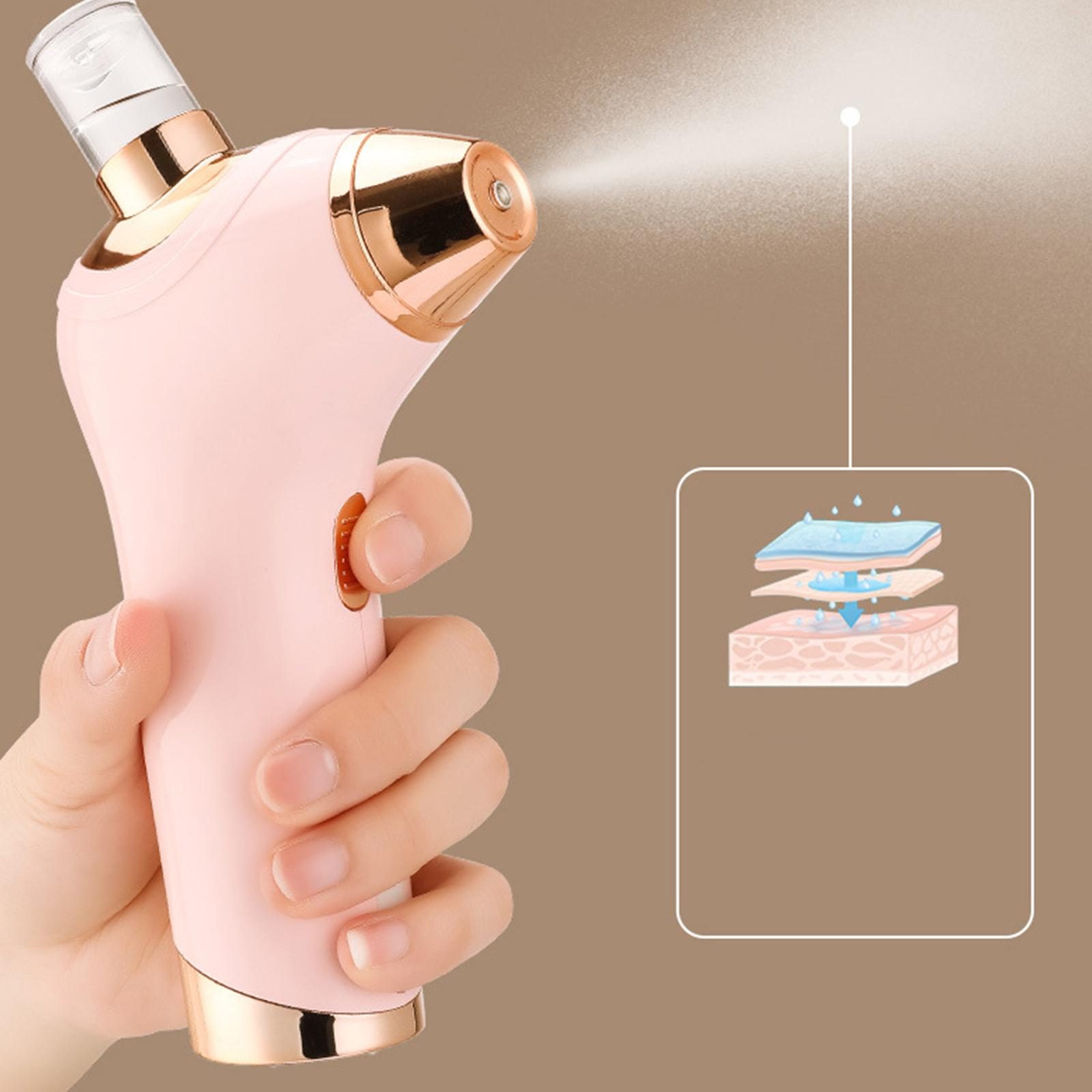 Nahaufnahme eines rosa Gesichtsgeräts, das Nebel sprüht. Es befindet sich neben einem Diagramm von Hautschichten.