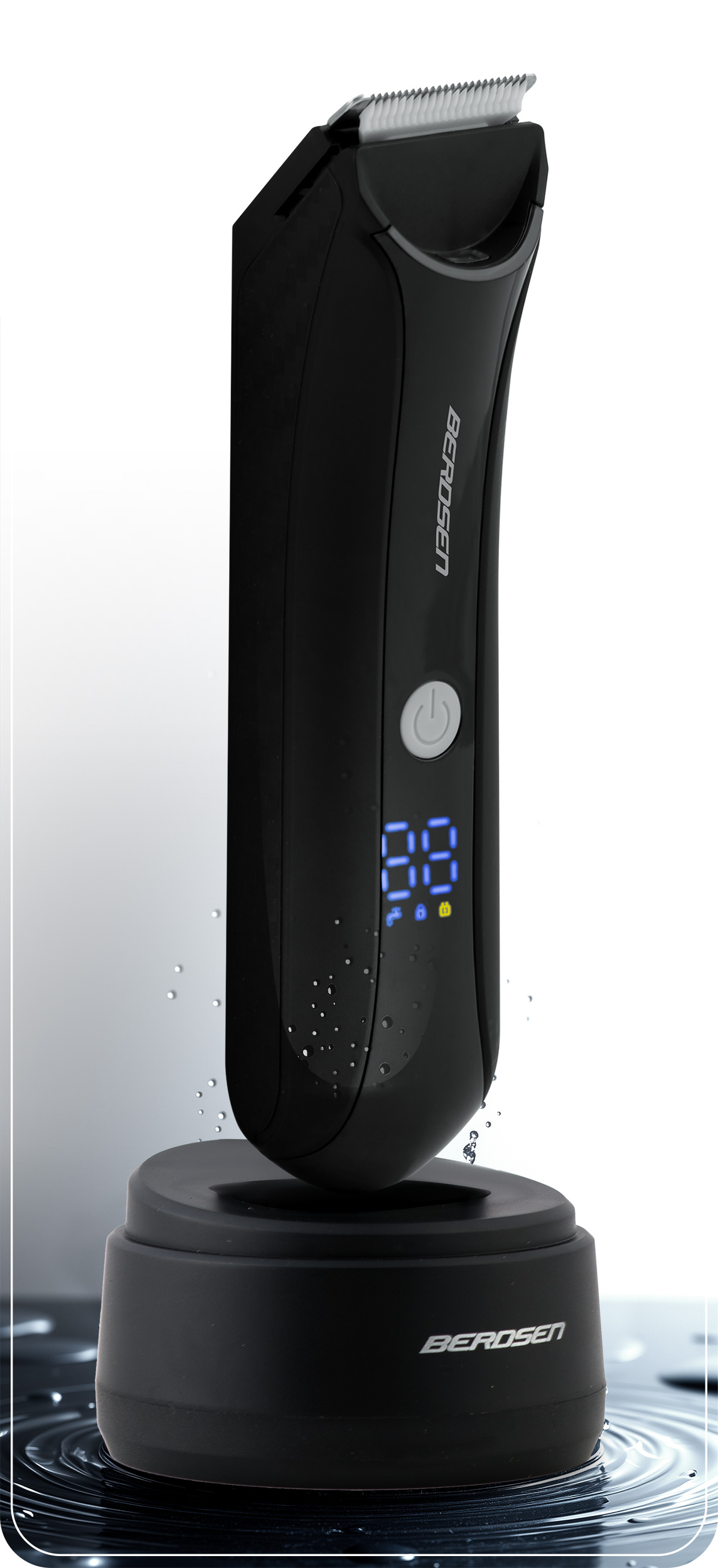 Elegancki czarny trymer na bazie ładującej, podkreślony kroplami wody, na tle gradientu.