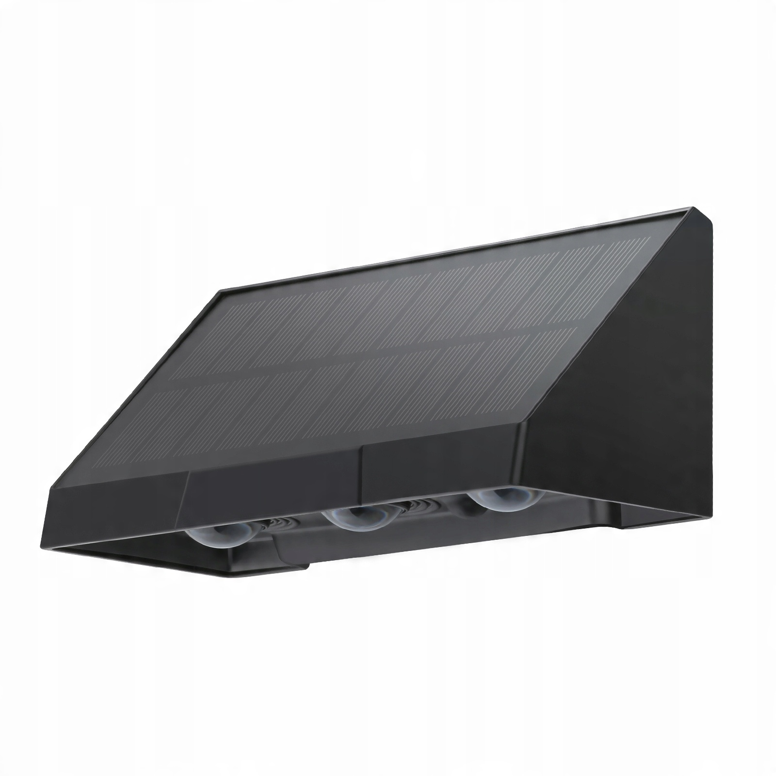 Un apparecchio di illuminazione solare nero è angolato verso l'alto, mostrando il suo design per uso esterno.