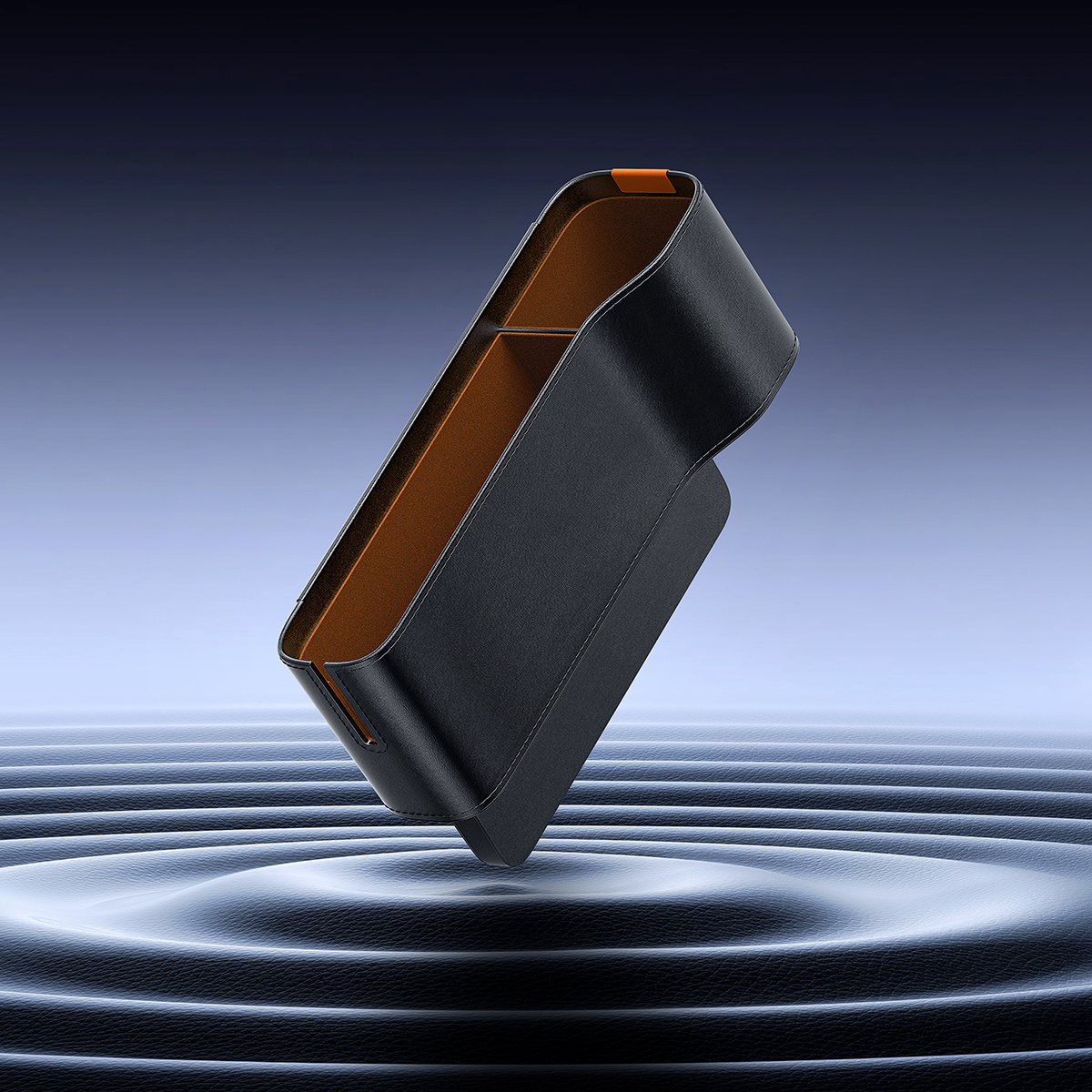 Czarny skórzany organizer samochodowy z pomarańczowym wykończeniem wnętrza unosi się na tle niebiesko-szarego falistego tła.