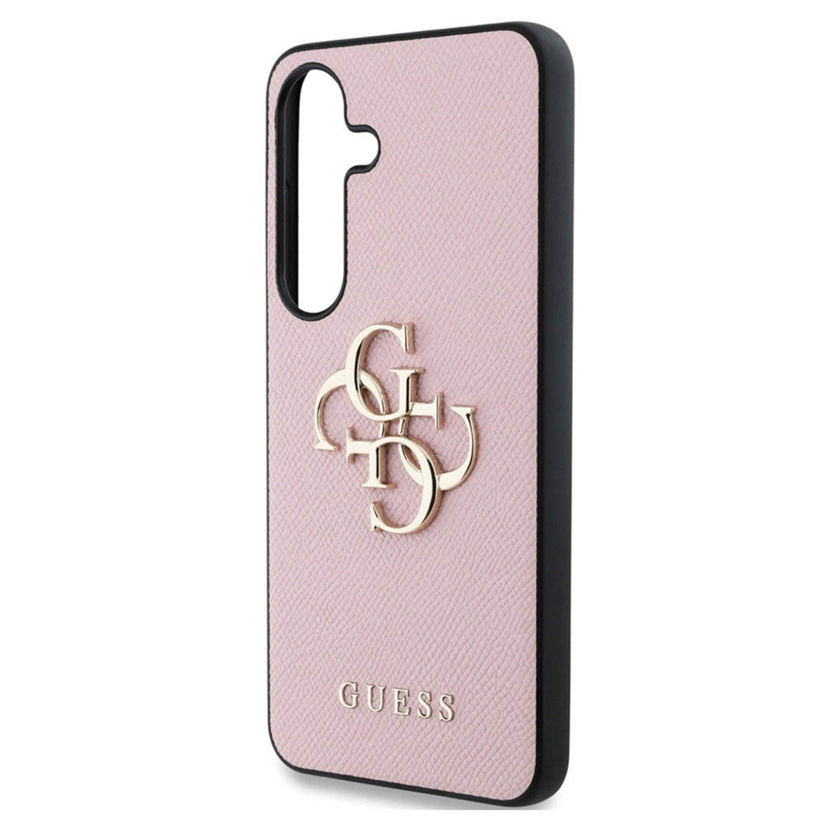 Una custodia per telefono rosa chiaro con logo Guess dorato, bordo nero e ritaglio per la fotocamera su sfondo bianco.
