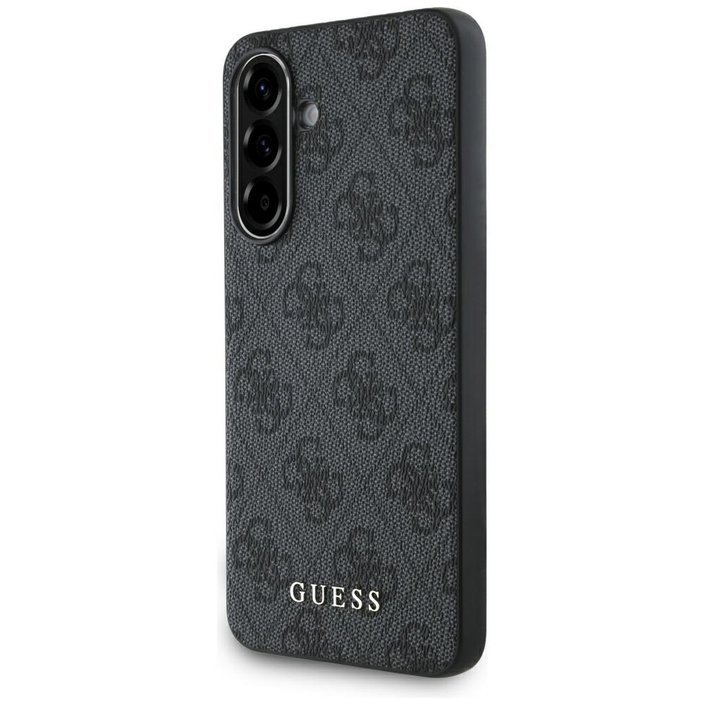 Czarne etui na telefon Guess z wzorem logo, prezentujące wycięcia na aparat i boczne przyciski na białym tle.