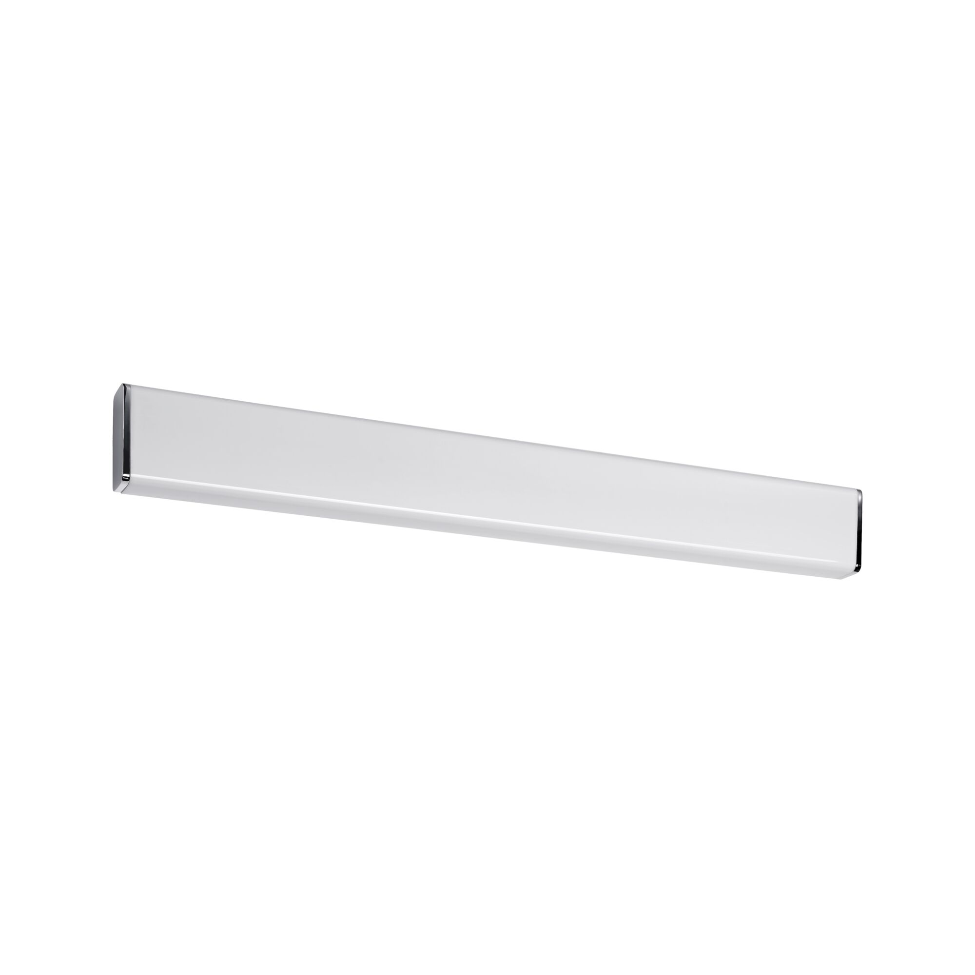 Un lungo apparecchio di illuminazione argentato rettangolare con un diffusore bianco è centrato su uno sfondo bianco.