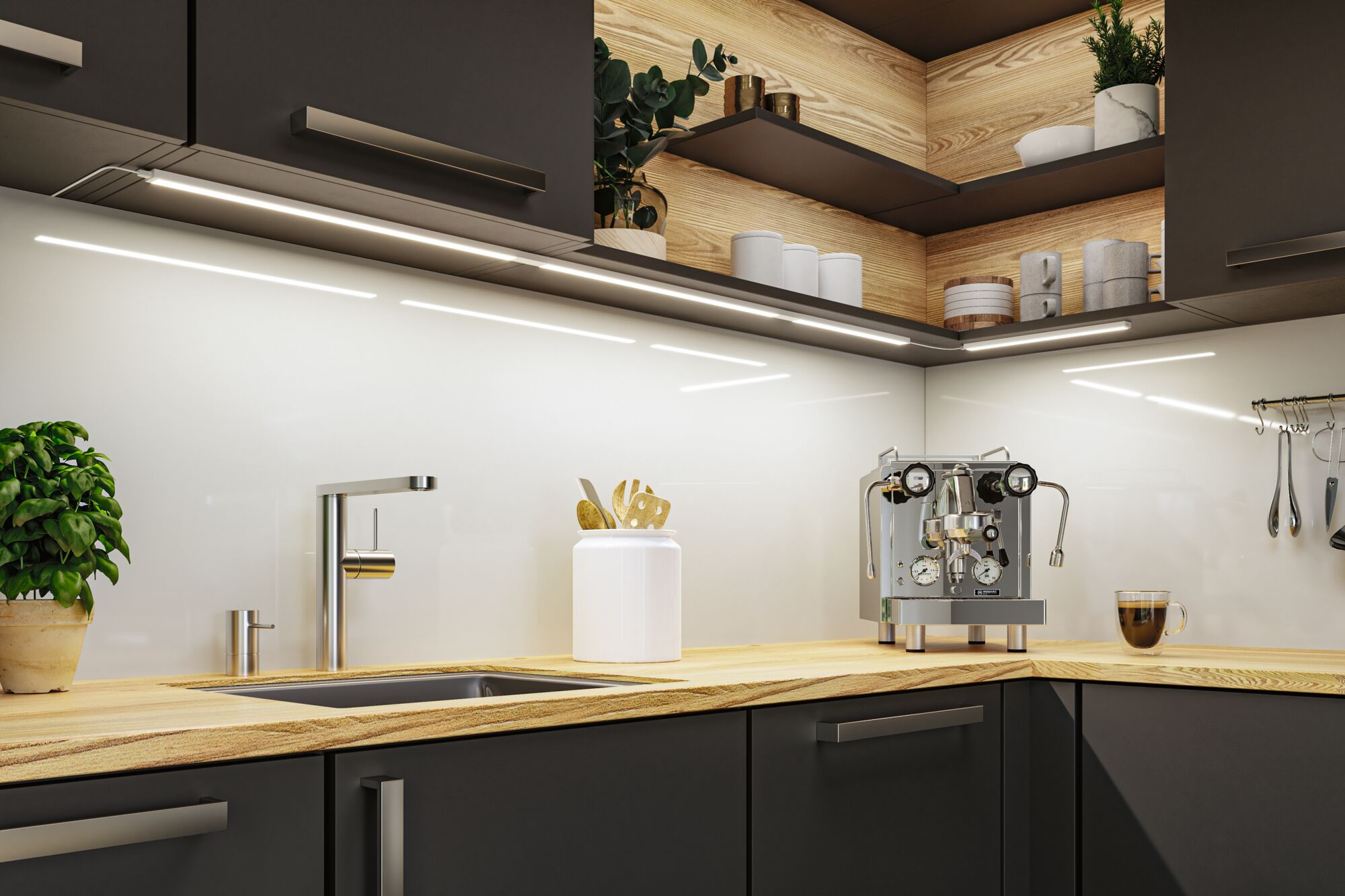 Nowoczesna kuchnia z czarnymi szafkami, drewnianymi blatami, oświetleniem podszafkowym i ekspresem do kawy ze stali nierdzewnej.