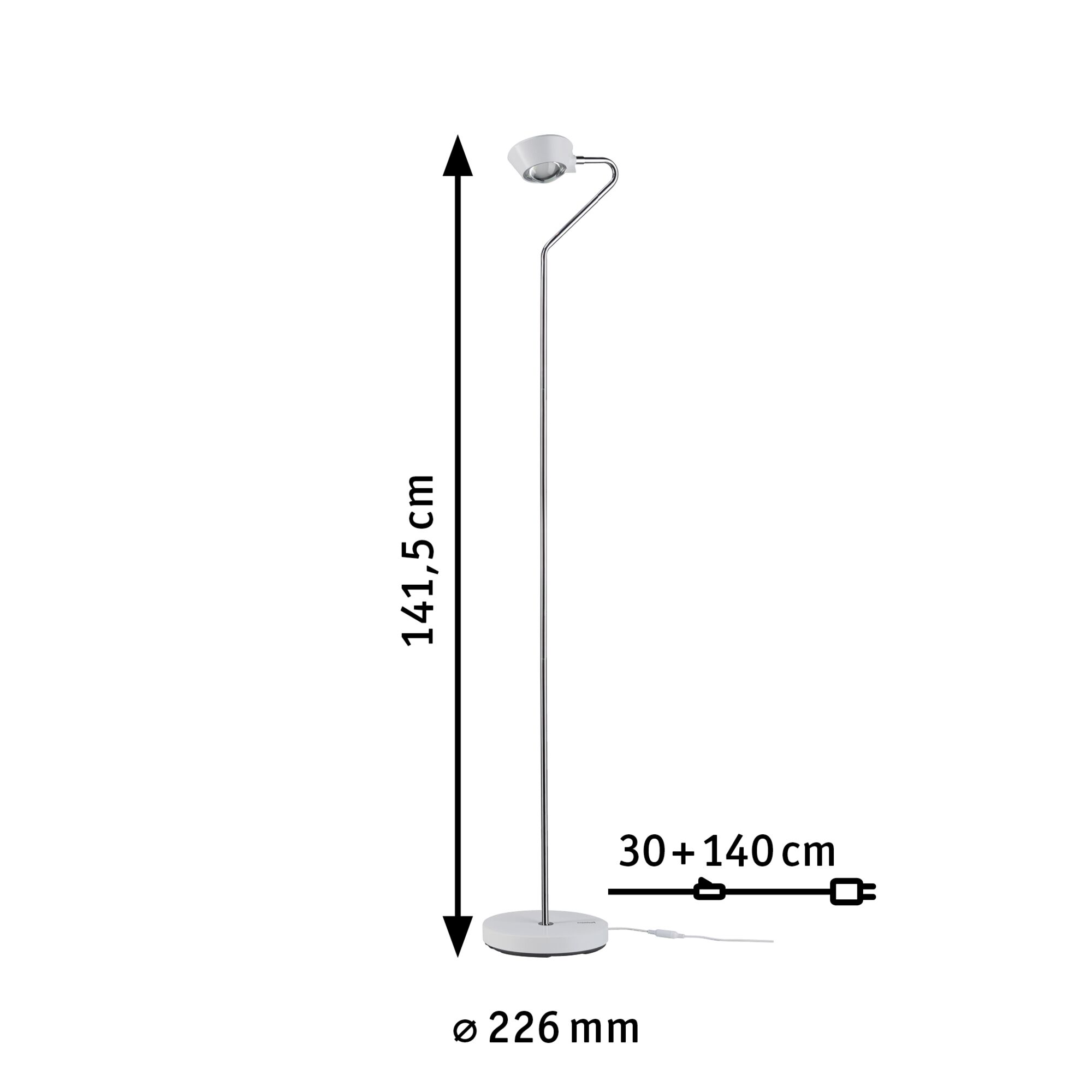 Biała lampa podłogowa ze srebrną głowicą na białym tle. Wymiary: wysokość 141,5 cm, podstawa średnicy 226 mm, kabel.