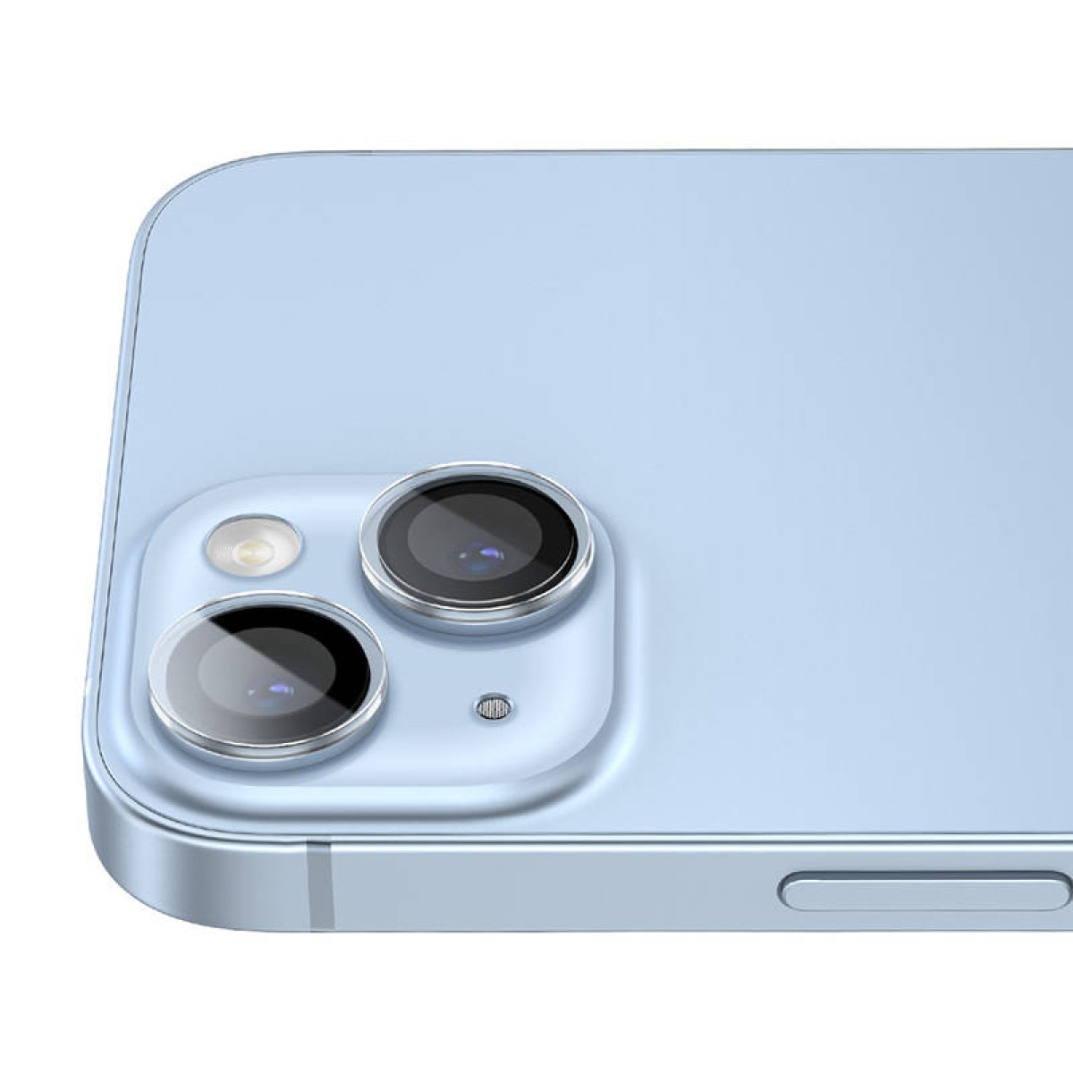 Uno smartphone azzurro ha due obiettivi della fotocamera con protezioni argentate.
