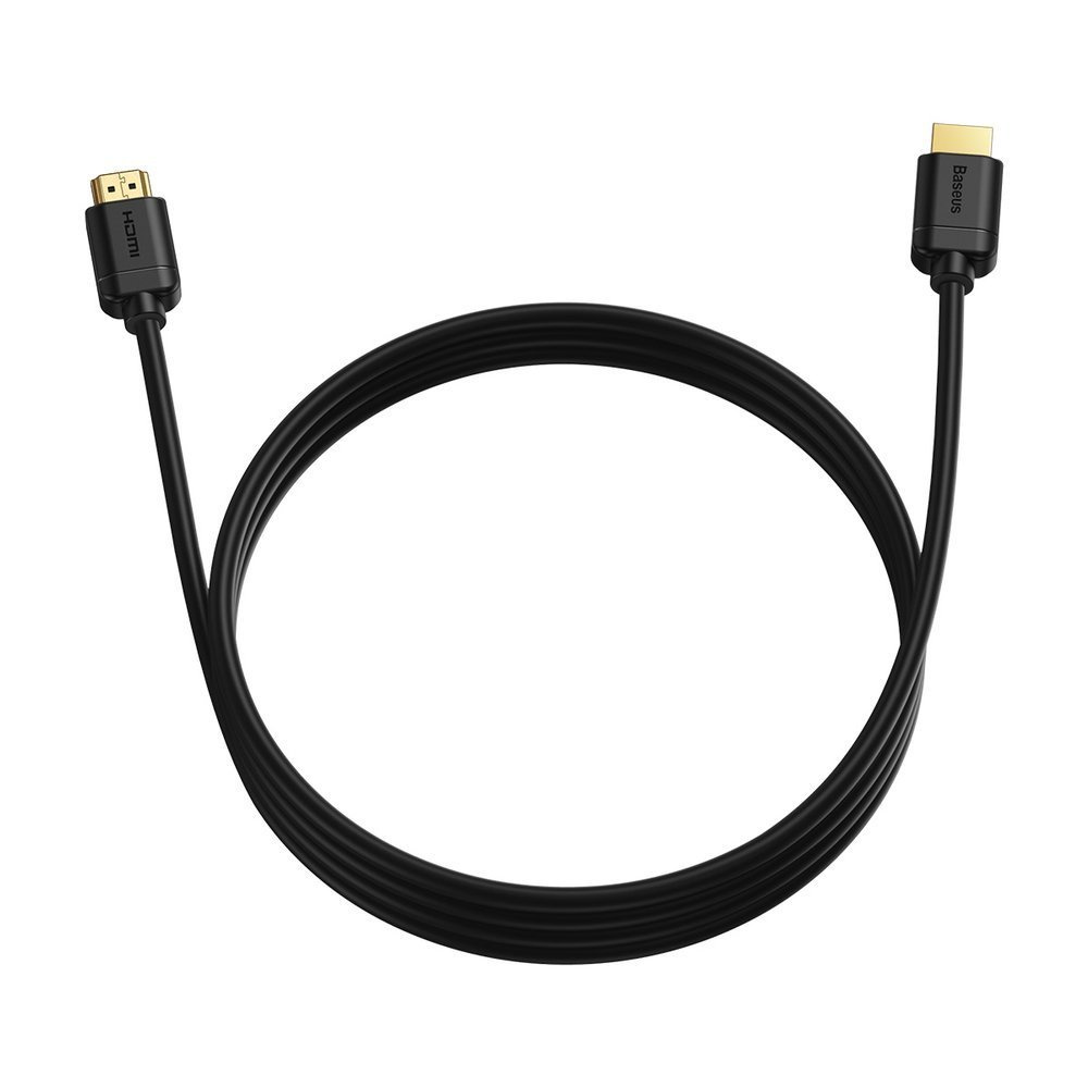 Czarny kabel HDMI jest zwinięty w kółko na białym tle.