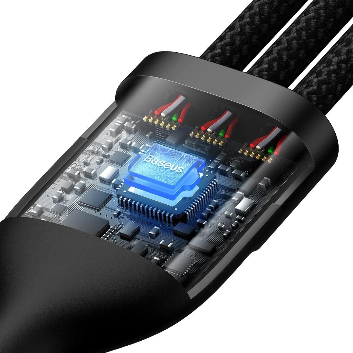 Close-up van een transparante connector die interne circuits en het Baseus-logo laat zien.