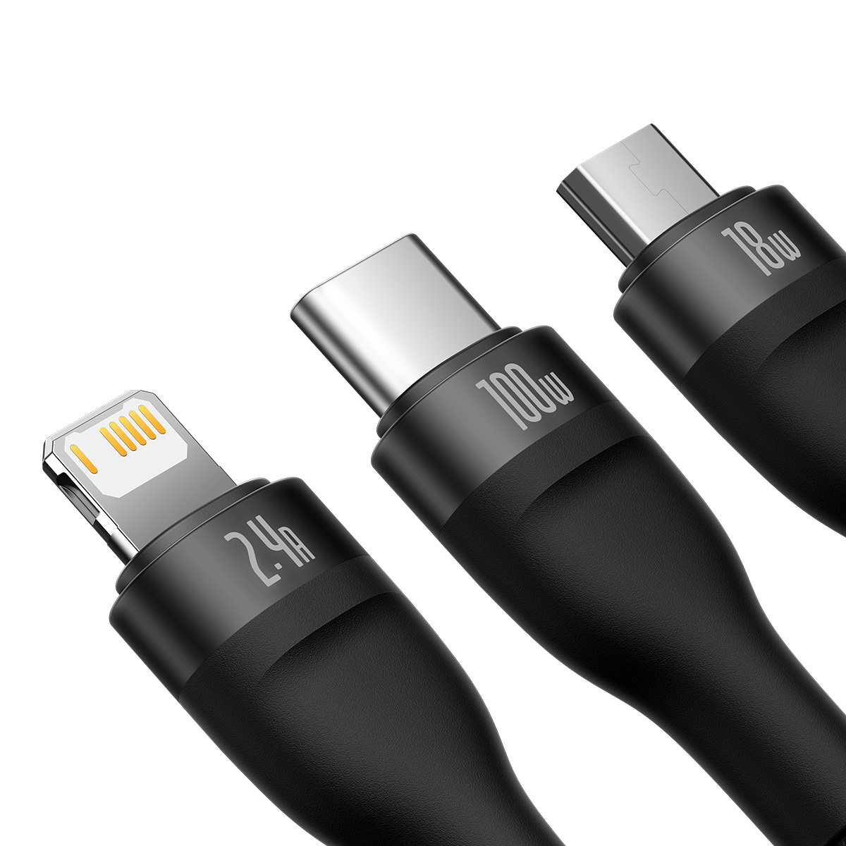Primo piano di tre cavi di ricarica neri con connettori USB-C, Micro USB e Lightning.