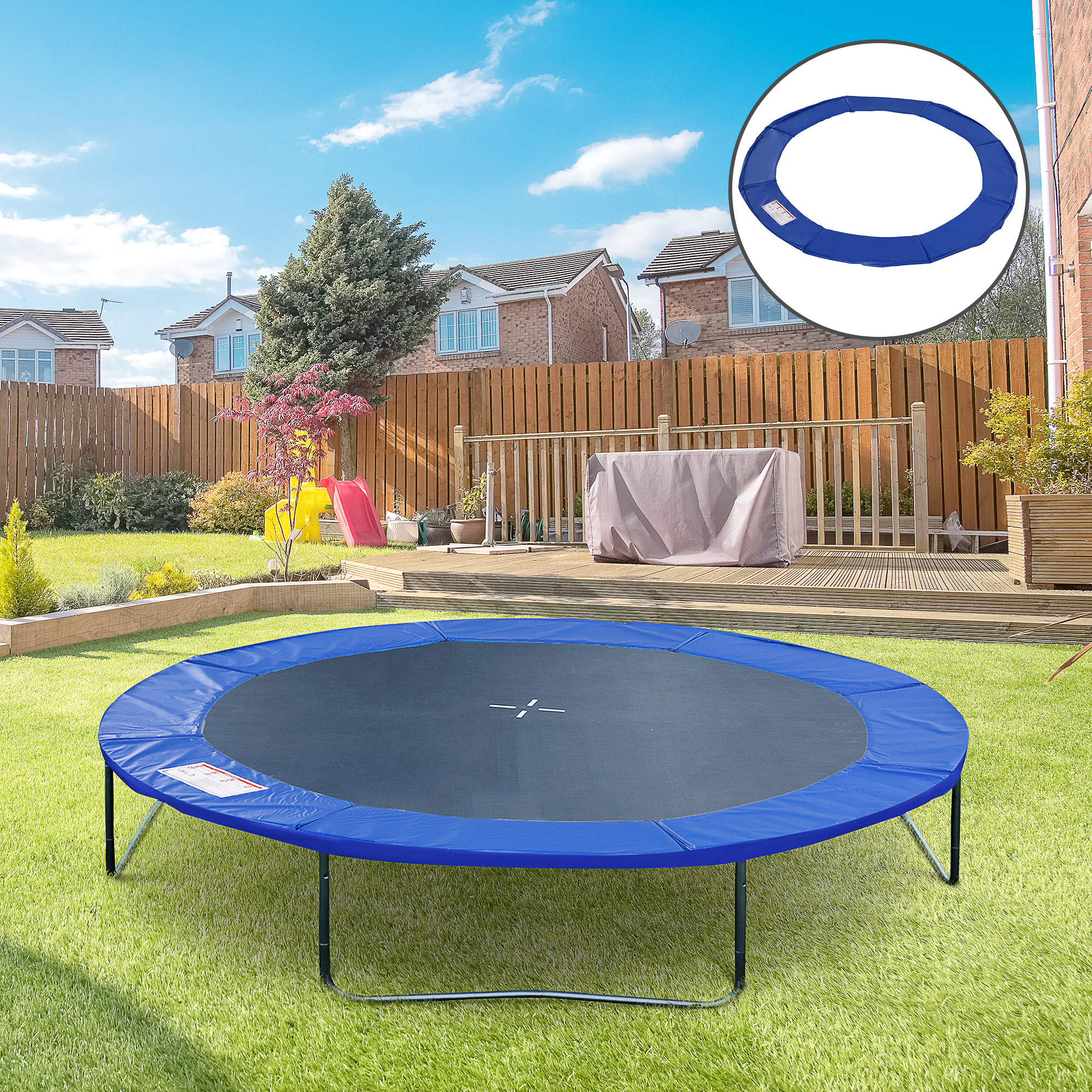 Un trampolín redondo en un entorno de patio trasero, con un enfoque en la almohadilla de seguridad azul que rodea la superficie de salto.