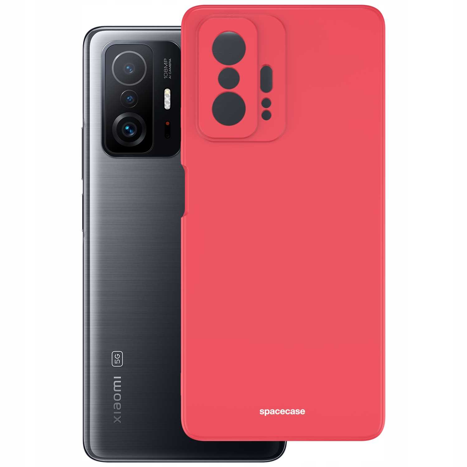 Telefon Xiaomi obok czerwonej obudowy „spacecase” z wycięciami na aparat i logo na białym tle.