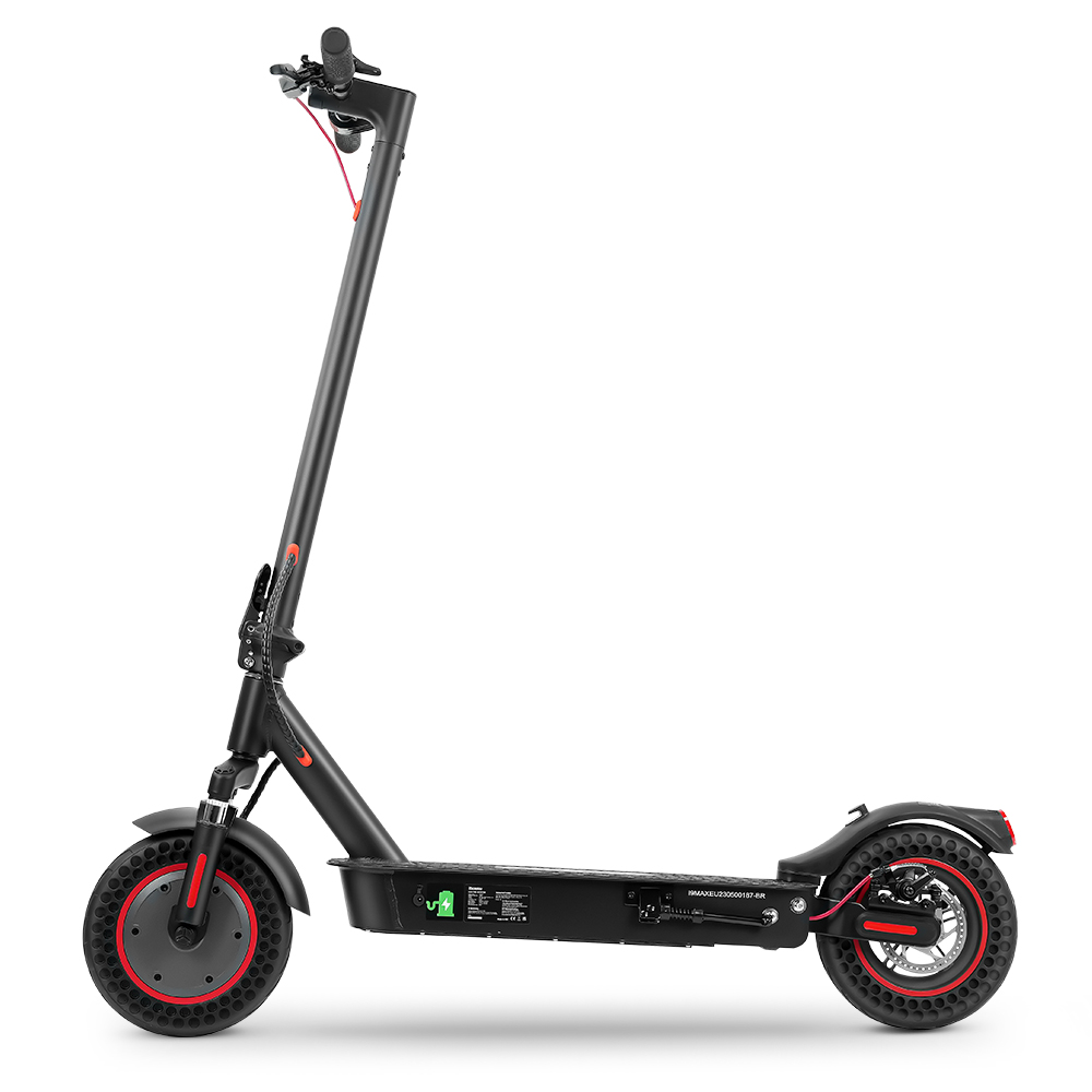Scooter elettrico nero, vista laterale, sfondo bianco. Dettagli rossi su ruote e cavo.