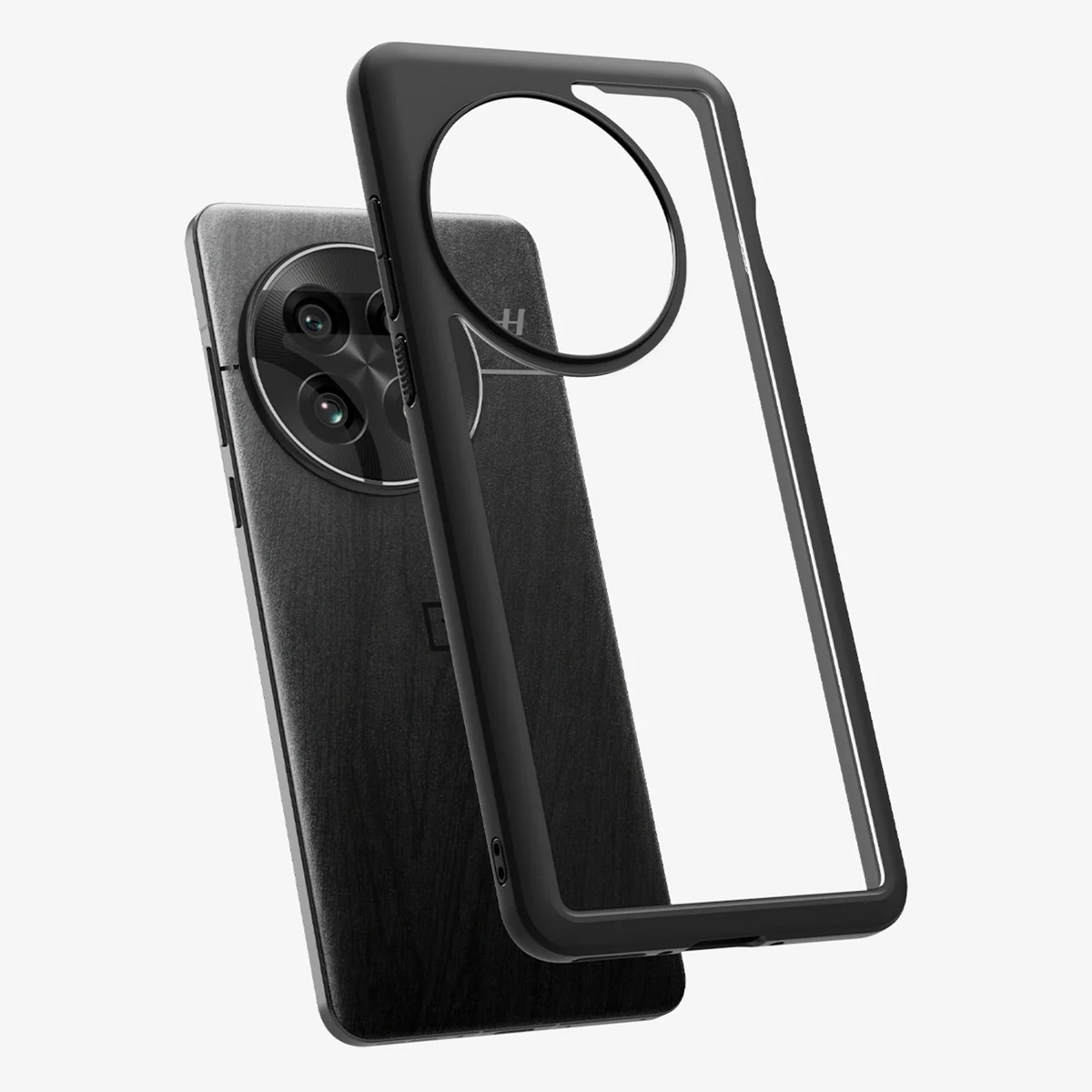 Een telefoon met een zwart hoesje en een doorzichtig hoesje. De camera is zichtbaar.