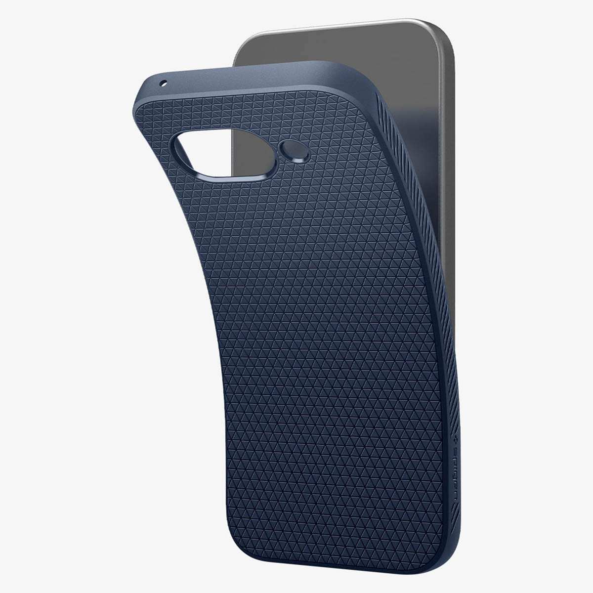 Een donkerblauw getextureerd telefoonhoesje wordt verwijderd van een grijze smartphone, de camera is zichtbaar.