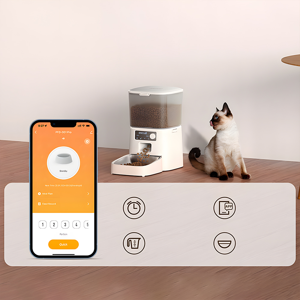 Kot i karmnik ze ikonami czasu, aplikacji, Wi-Fi i zasilania, z telefonem.