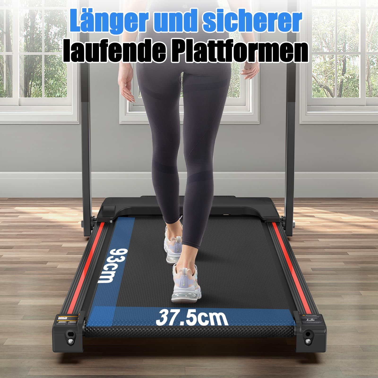 Eine Person geht auf einem schwarzen Laufband und zeigt dessen Plattformabmessungen, wobei der Text ein sichereres Lauferlebnis hervorhebt.
