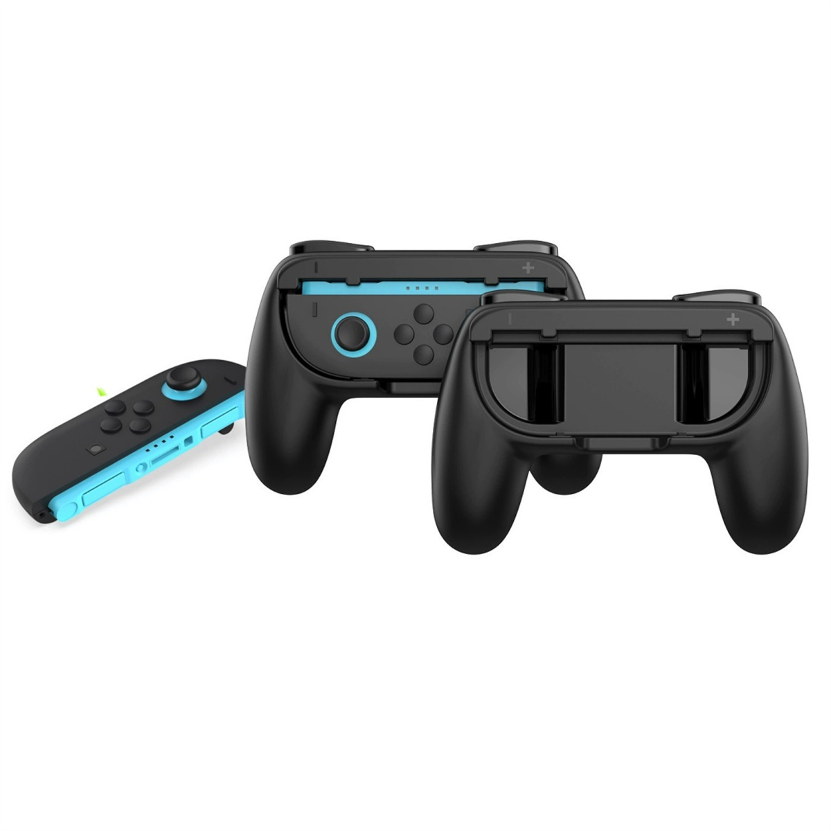 Drei schwarze Gaming-Controller mit blauen Akzenten, zwei zusammengebaut und einer zerlegt, auf einem weißen Hintergrund.