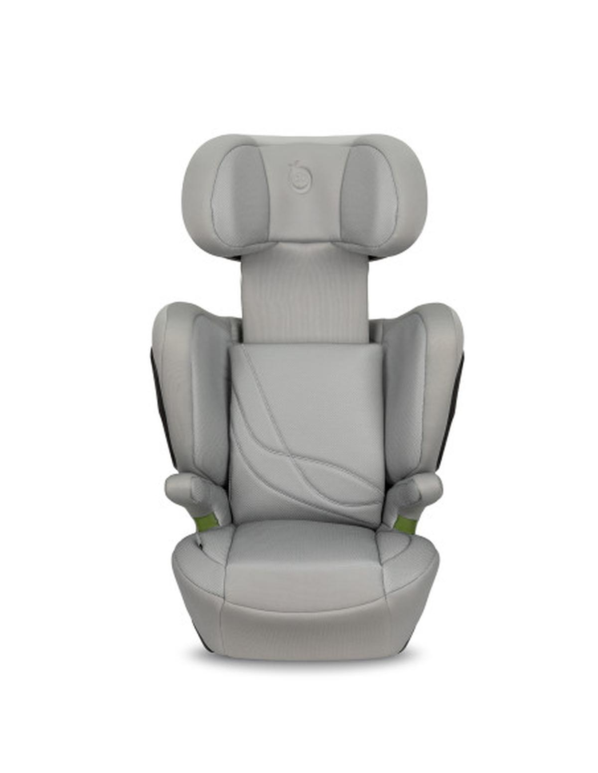 Asiento de coche para niños gris, vista frontal sobre blanco. El asiento tiene una zona acolchada gris claro.