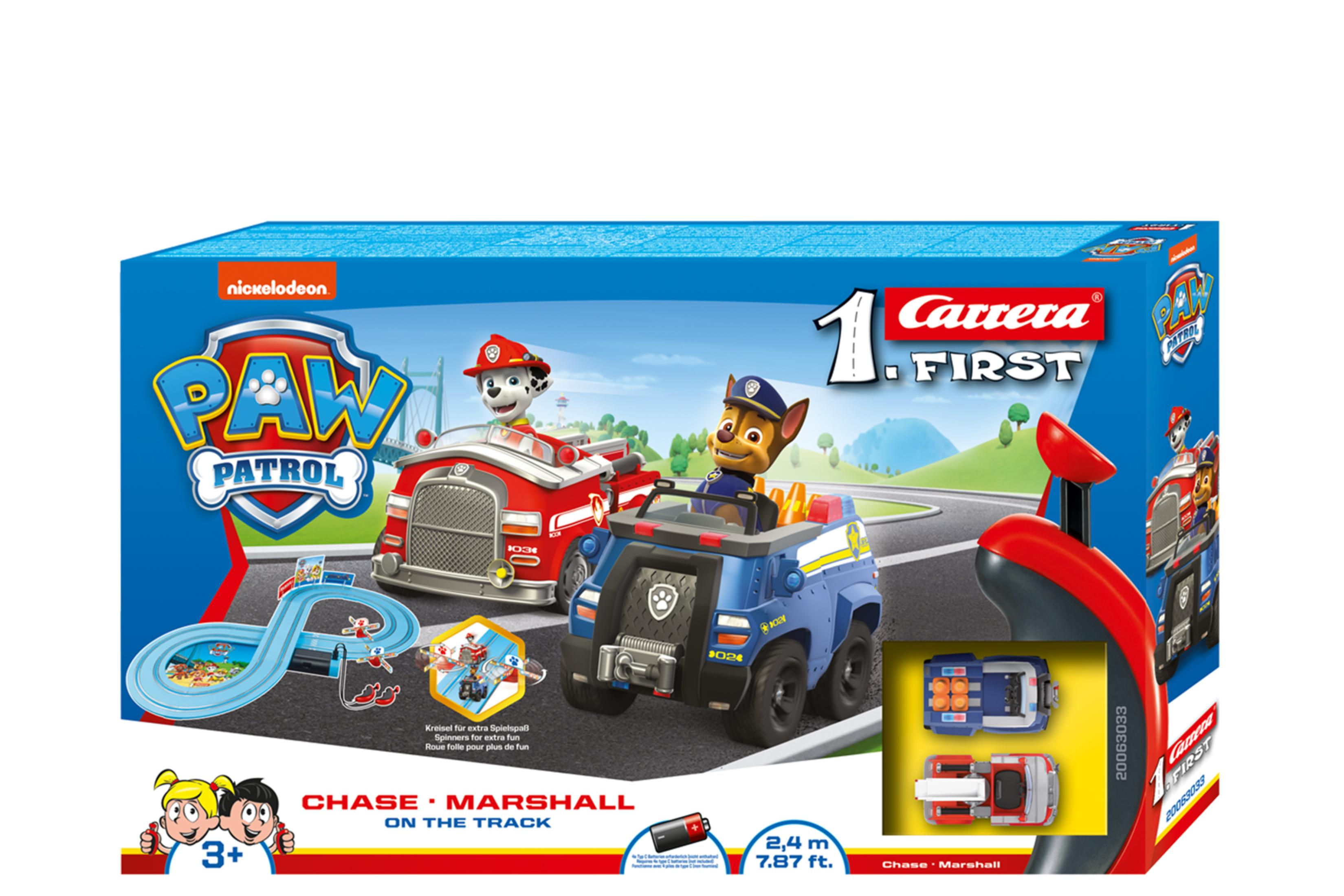 Zestaw zabawek toru wyścigowego Paw Patrol w opakowaniu, z Chase'em i Marshallem.