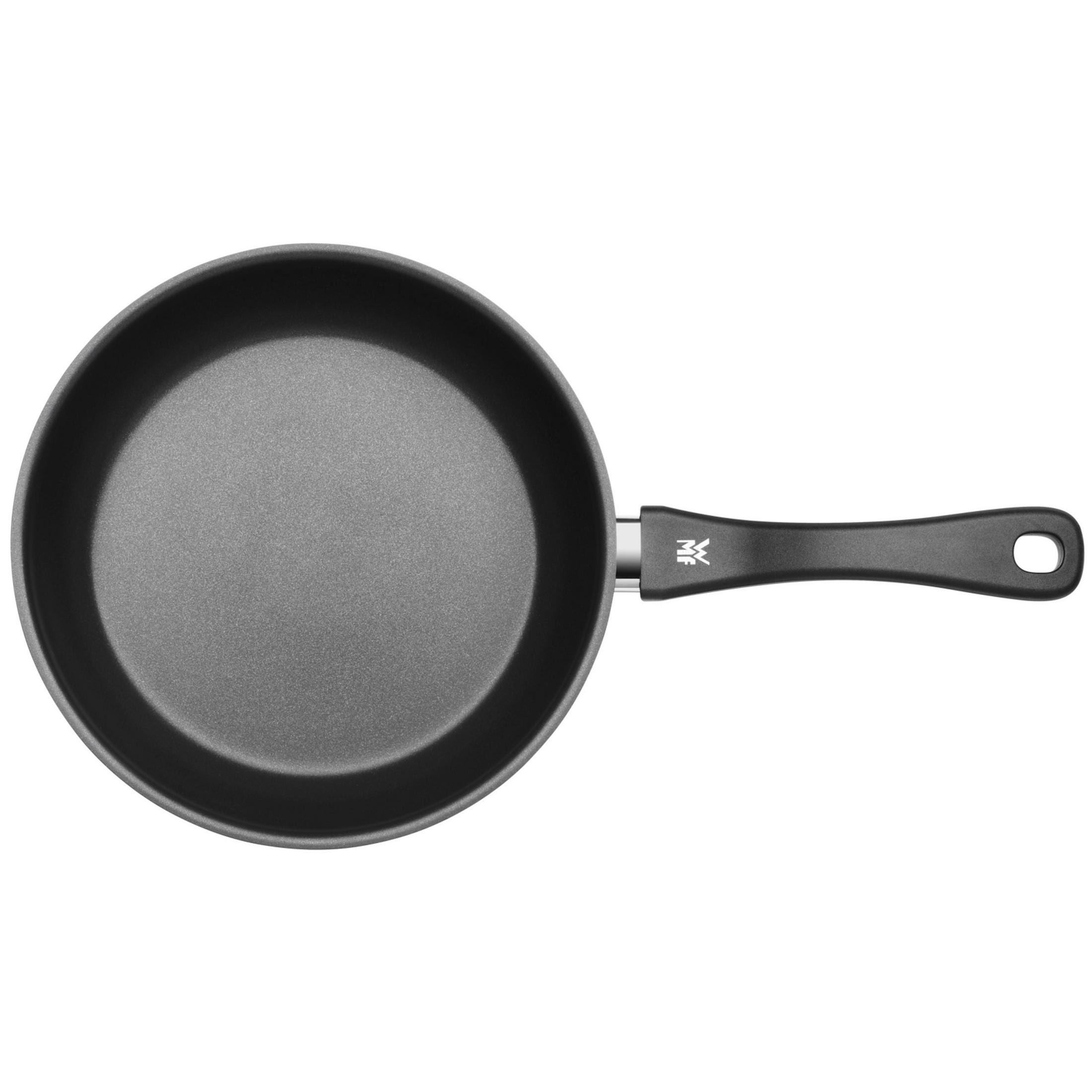 Poêle à frire noire avec manche noir sur fond blanc.