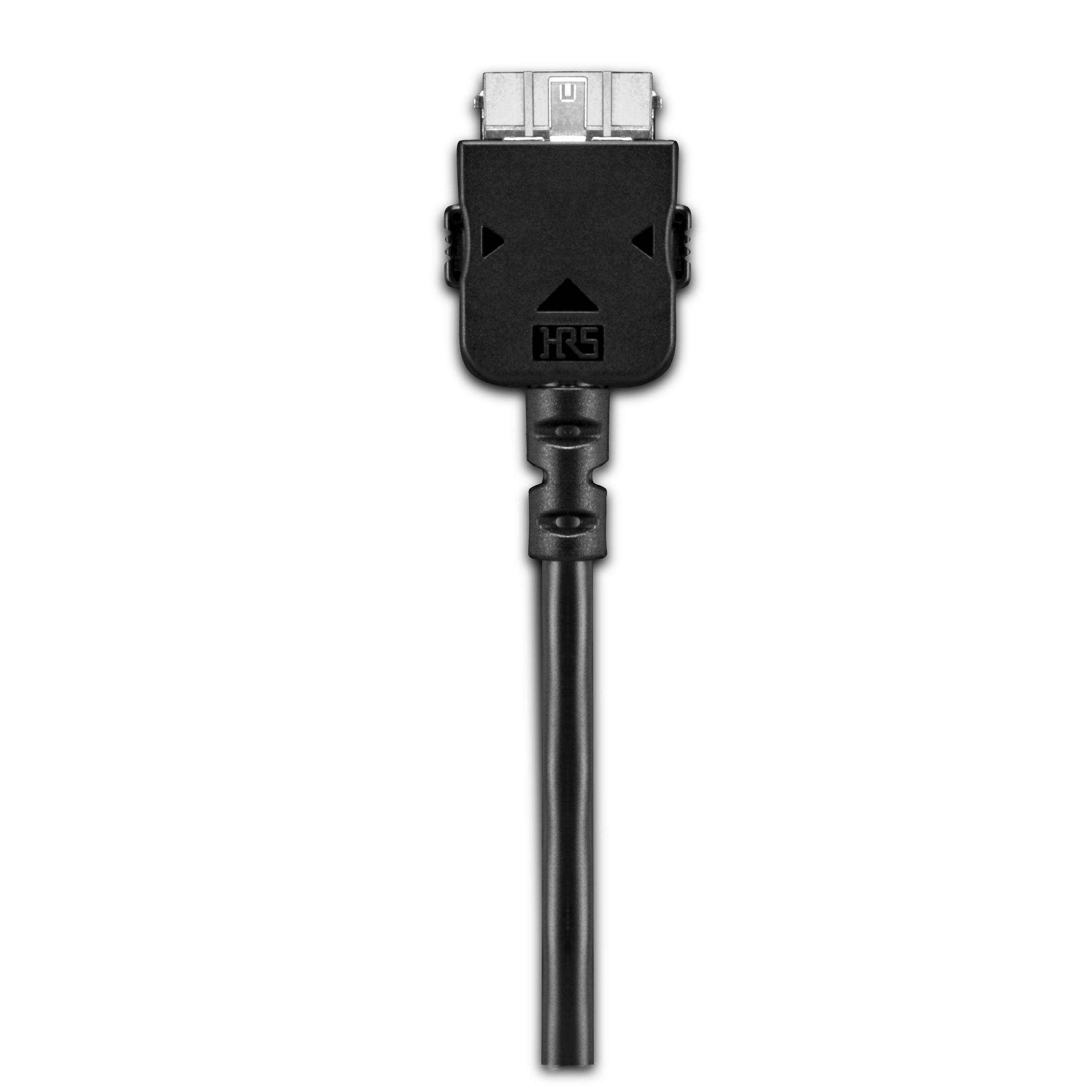 Eine Nahaufnahme zeigt ein schwarzes Ladekabel mit einem Stecker oben, vor einem schlichten weißen Hintergrund.