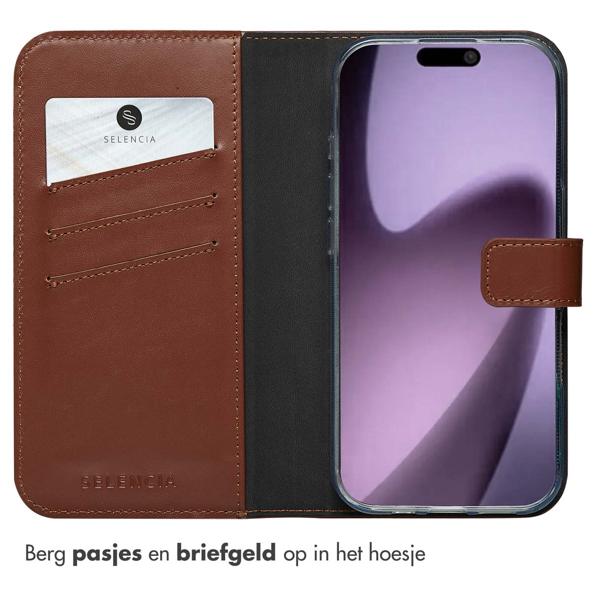 Een bruine leren portemonnee telefoonhoes met kaartsleuven en een telefoon erin.