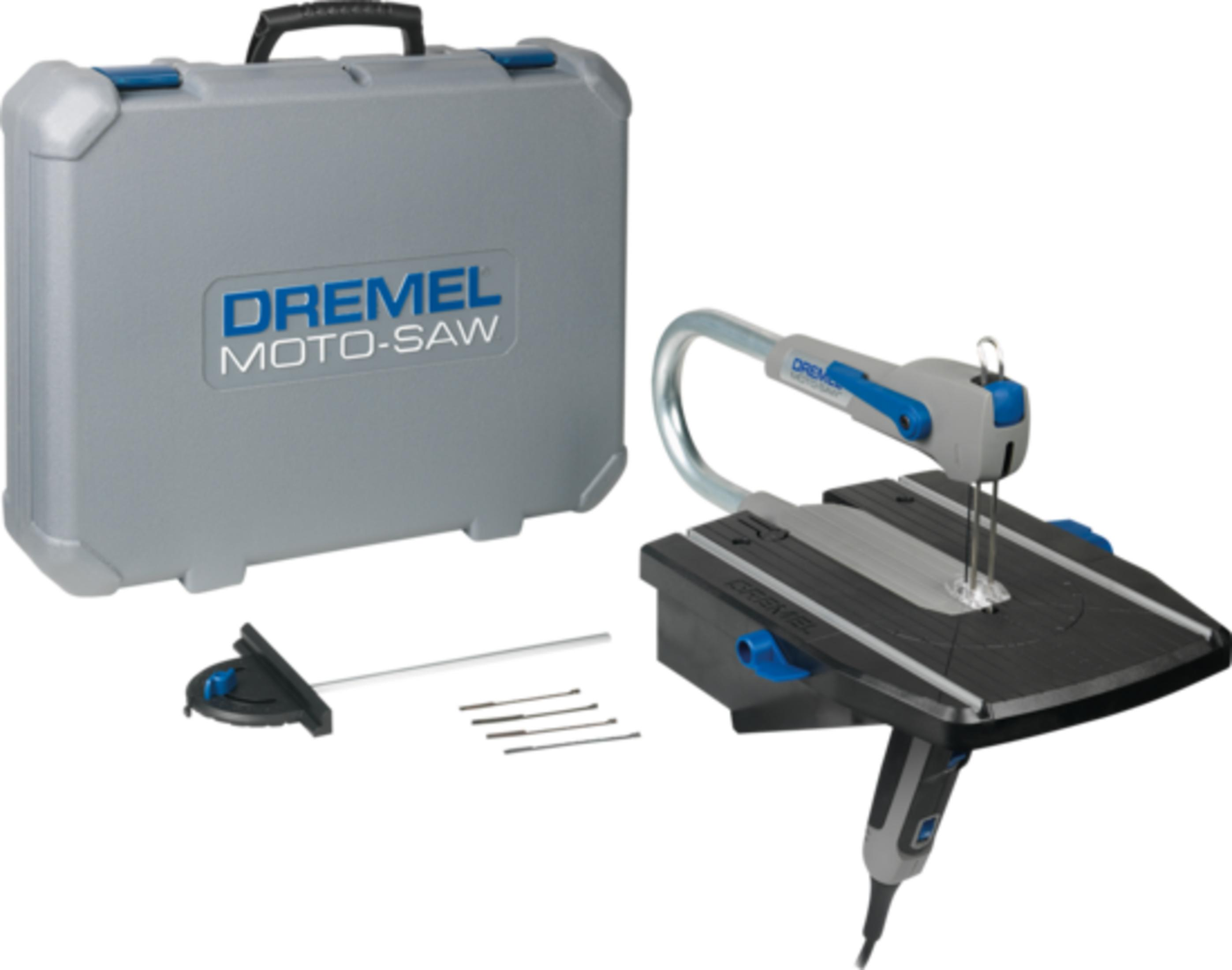 Dremel Moto-Saw i jej walizka oraz akcesoria na białej powierzchni.