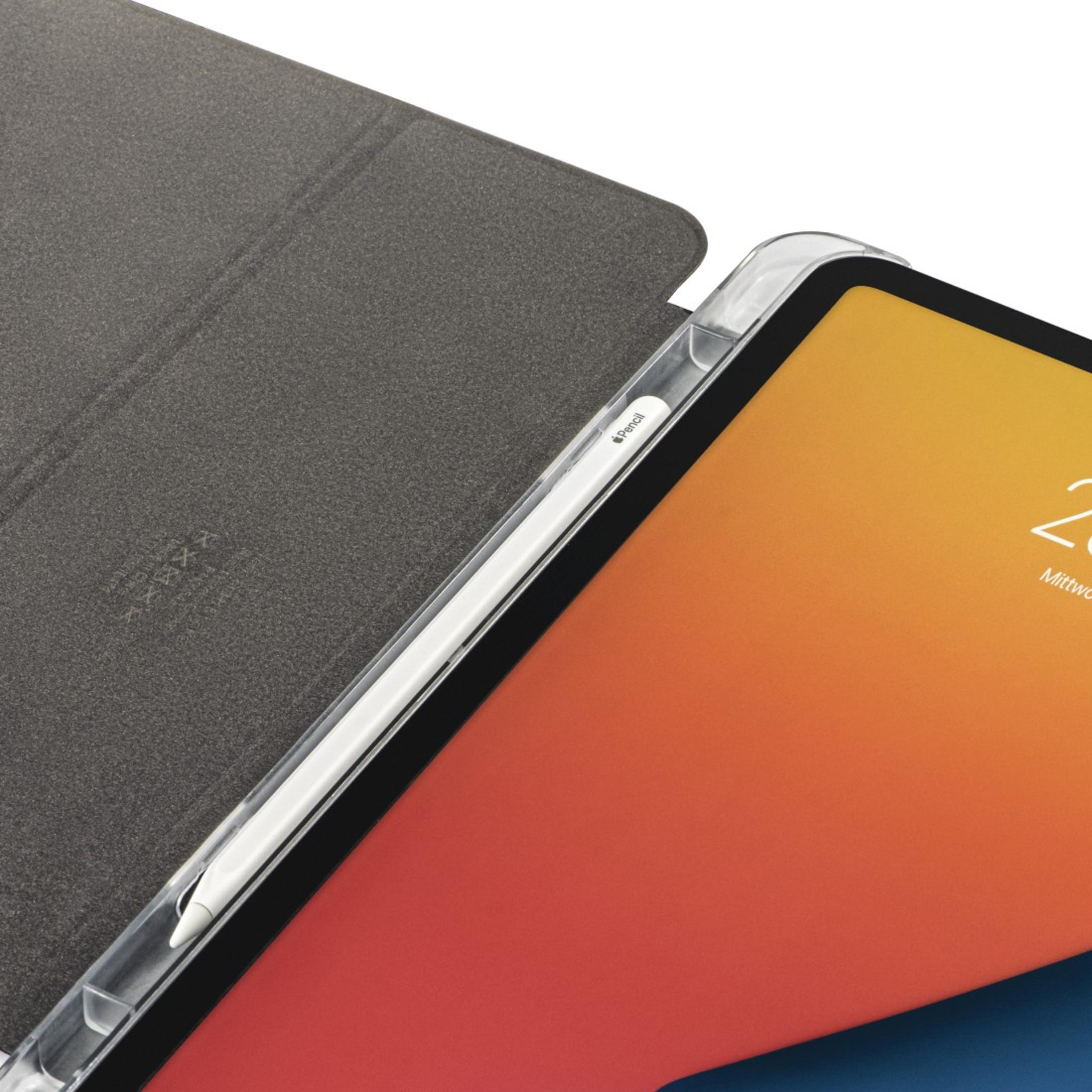 Tablet w przezroczystym etui z szarą osłoną, odsłaniający ekran z kolorowym wyświetlaczem.