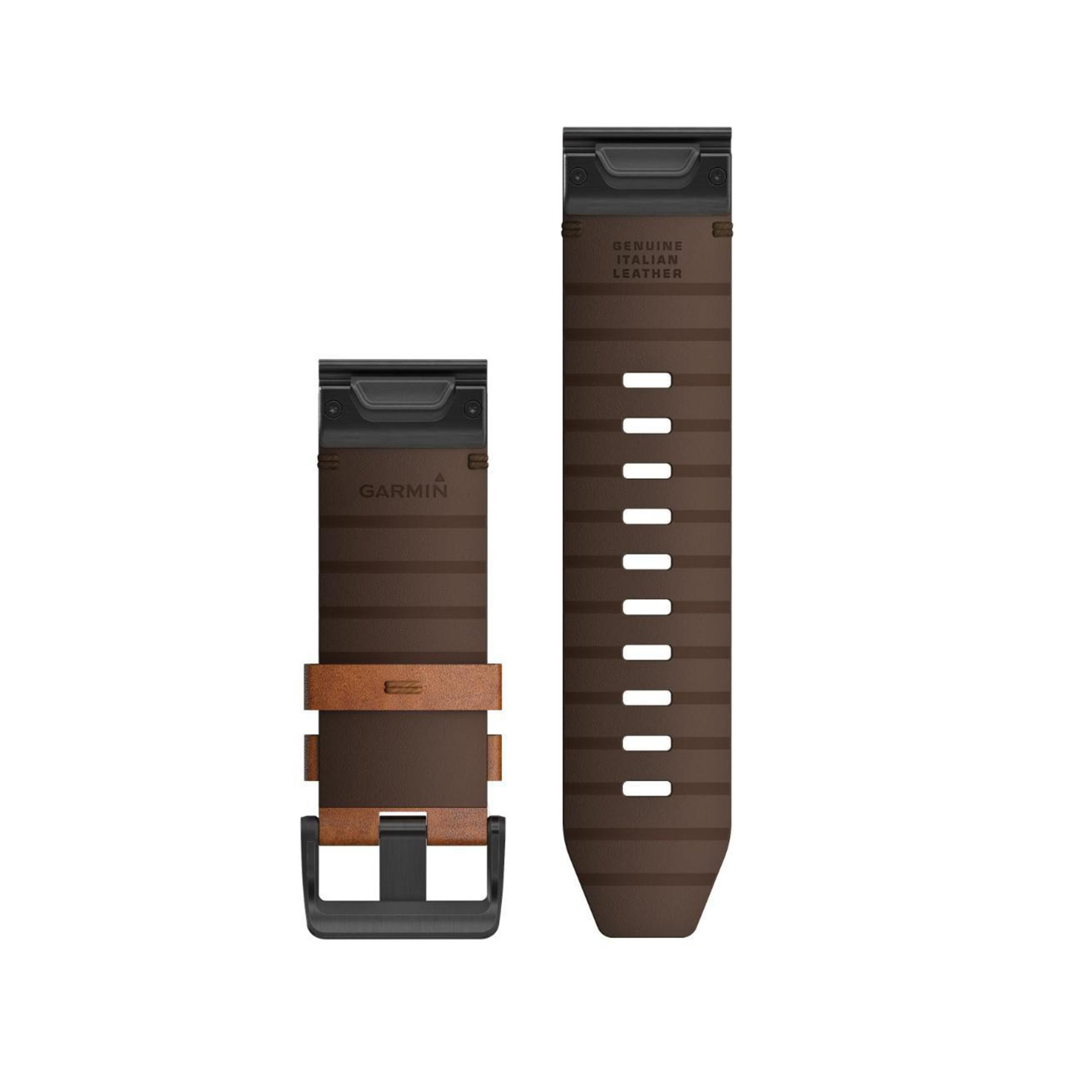 Cinturino per orologio in pelle marrone e fibbia nera. 'Garmin' e 'Genuine Italian Leather' sono stampati sul cinturino.