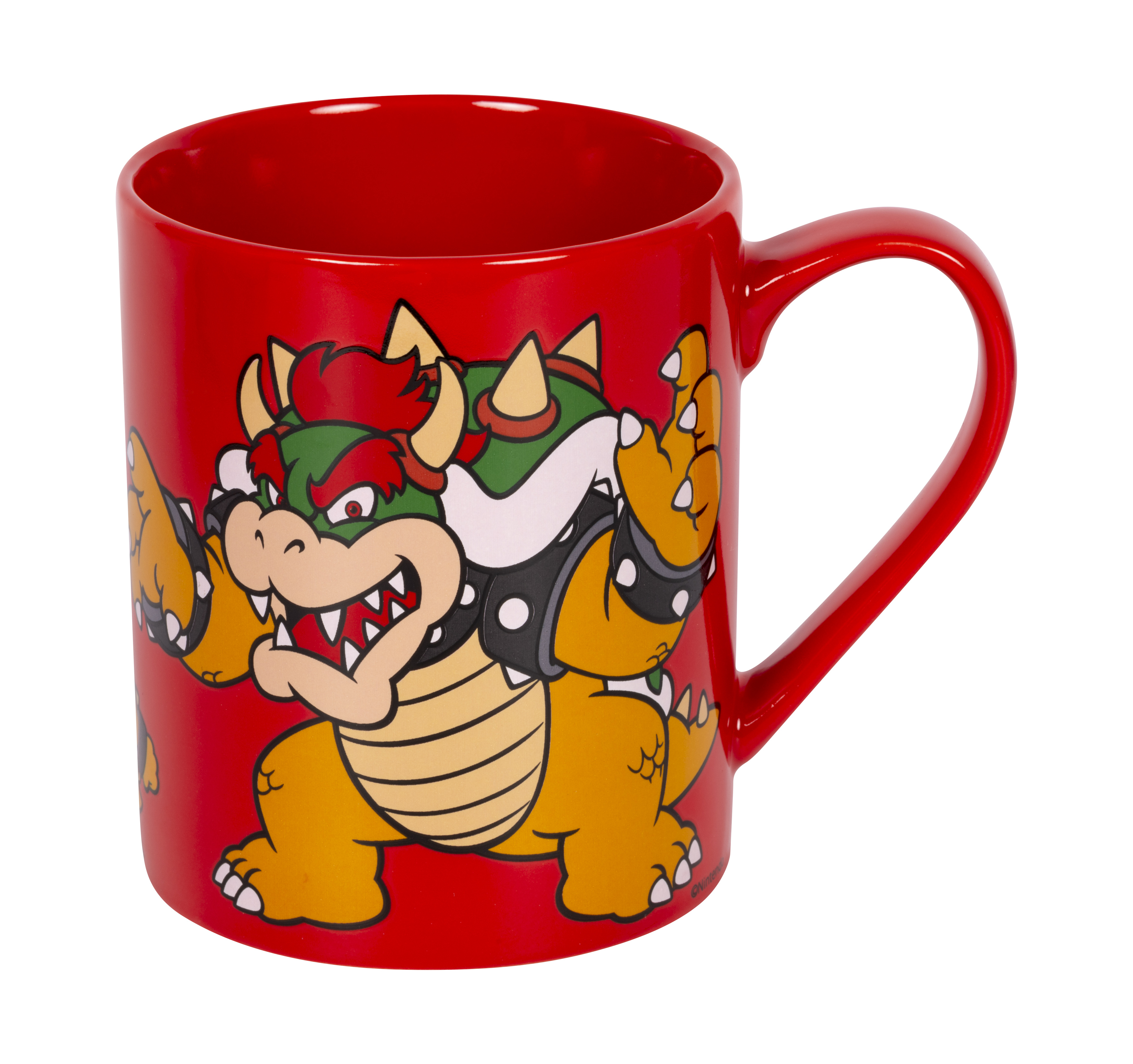Roter Becher mit Bowser aus Super Mario. Weißer Hintergrund.