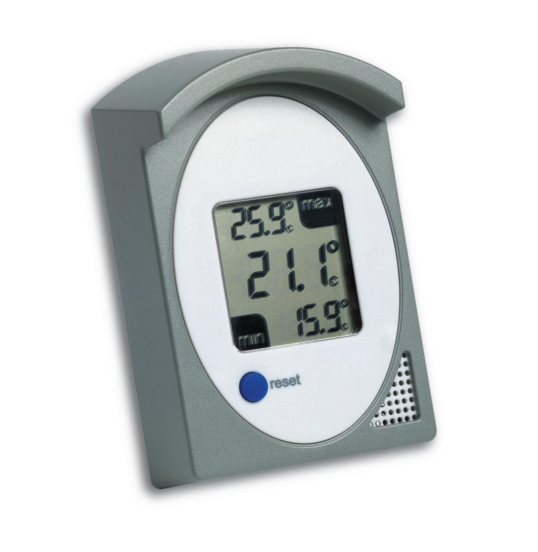 Ein graues digitales Thermometer mit einem Bildschirm, der Temperaturmesswerte anzeigt. Es hat eine Reset-Taste.