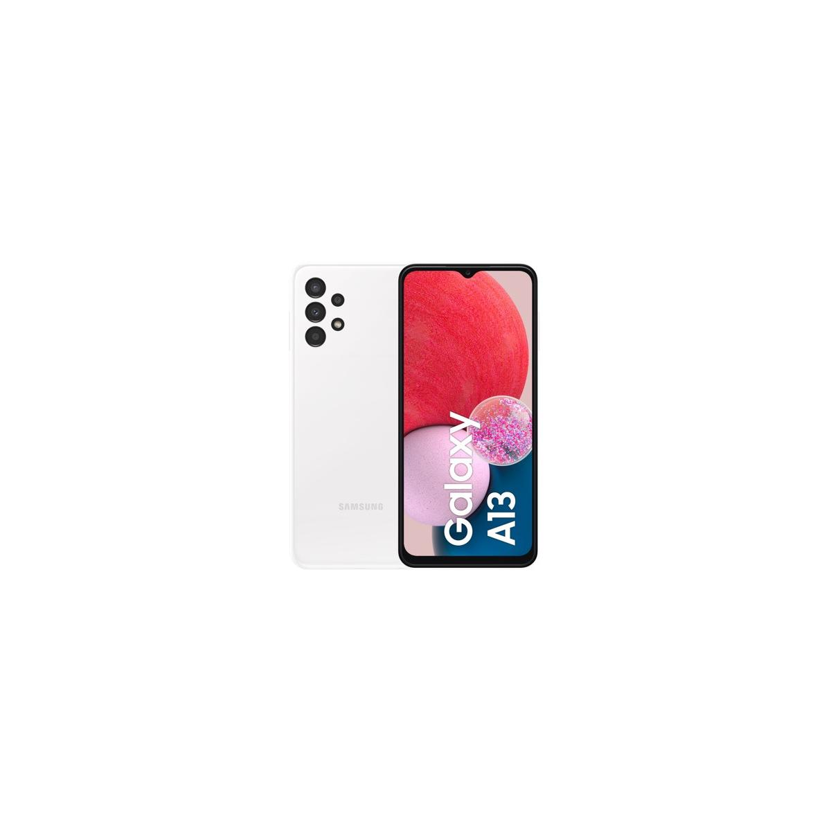 Telefono bianco Samsung Galaxy A13, vista anteriore e posteriore. Il telefono ha tre fotocamere.