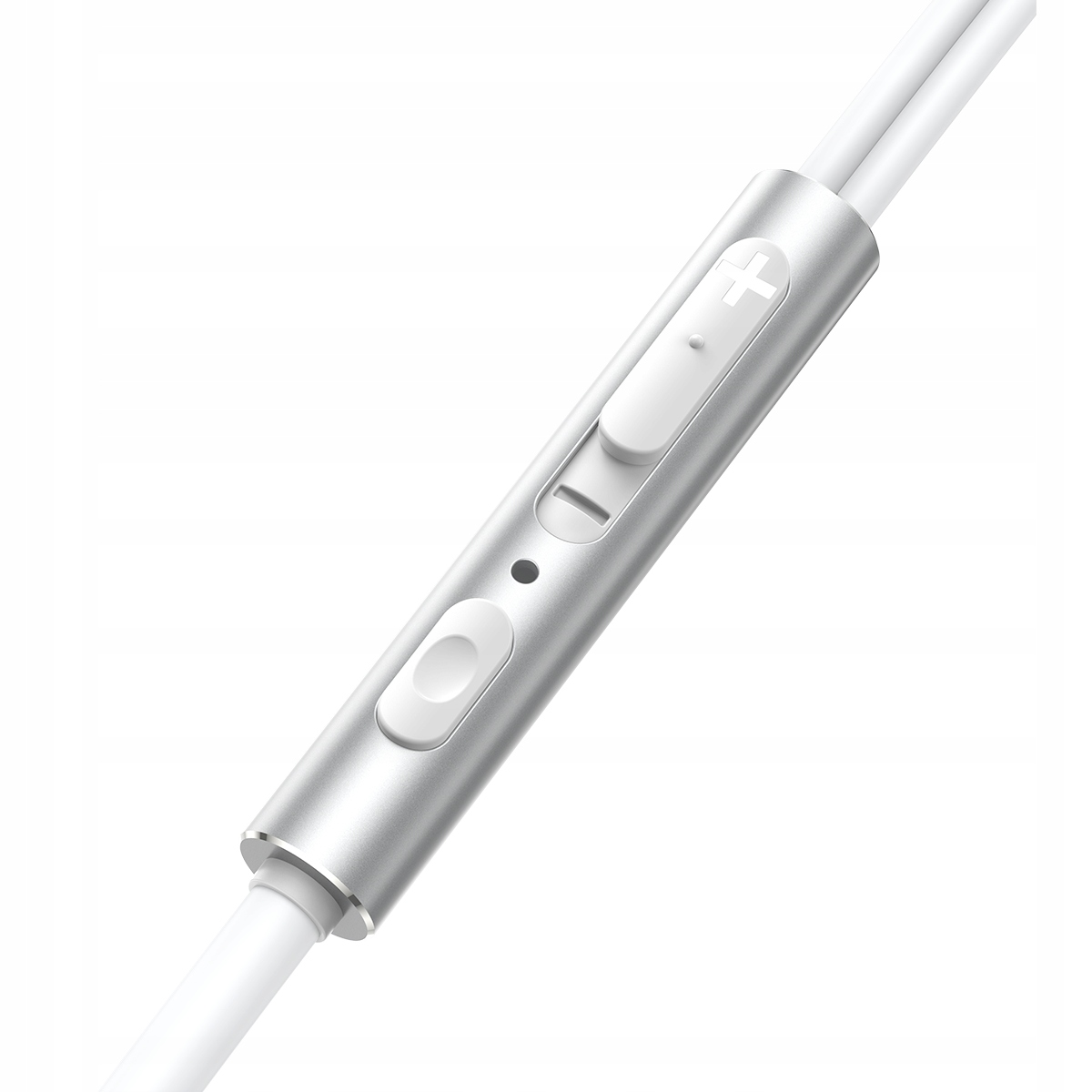 Zbliżenie srebrnego modułu sterowania z przyciskami na białym kablu słuchawkowym.