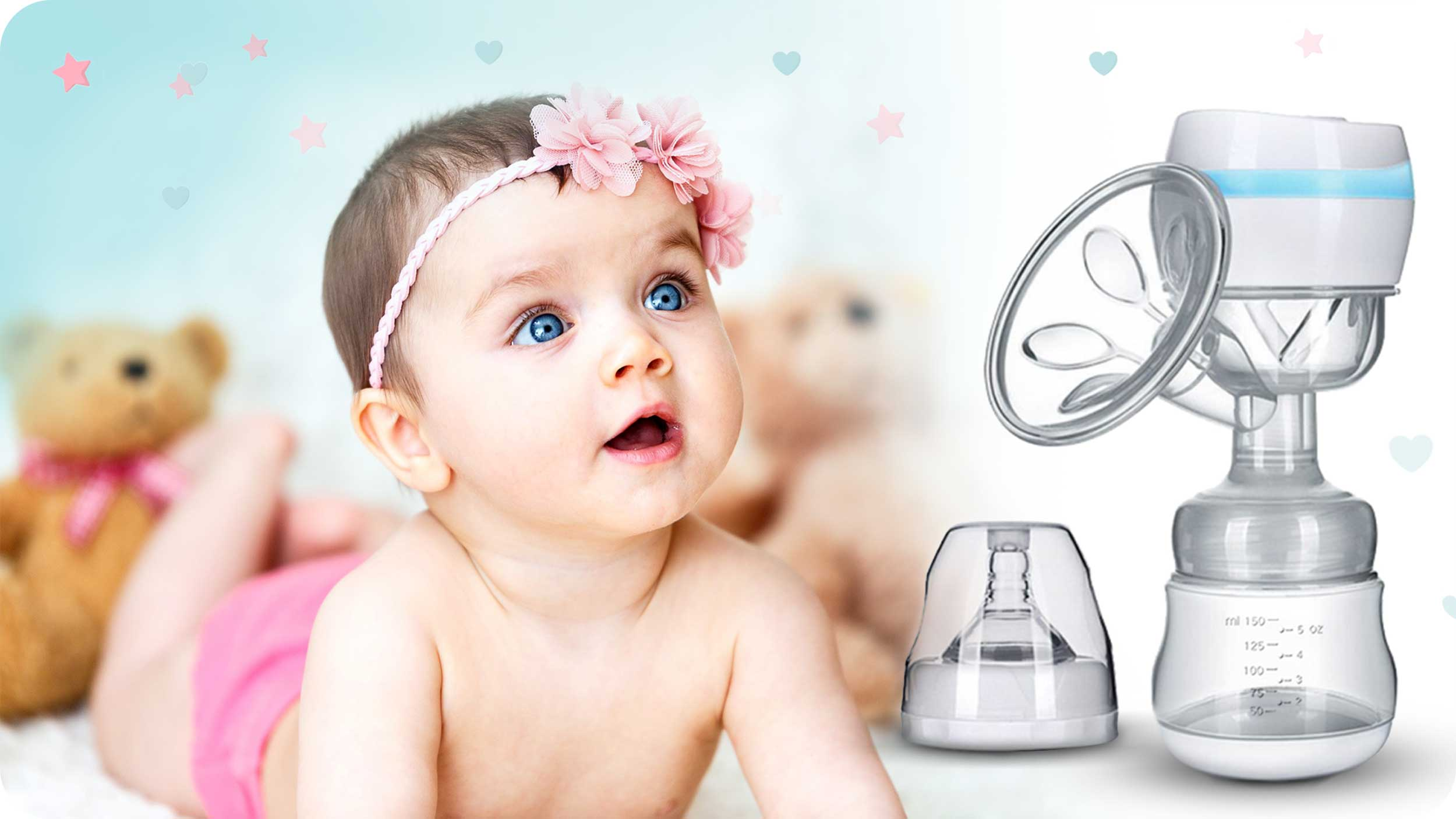 Dziecko z opaską na głowie patrzy w górę, po prawej stronie znajduje się laktator, a w tle misie.