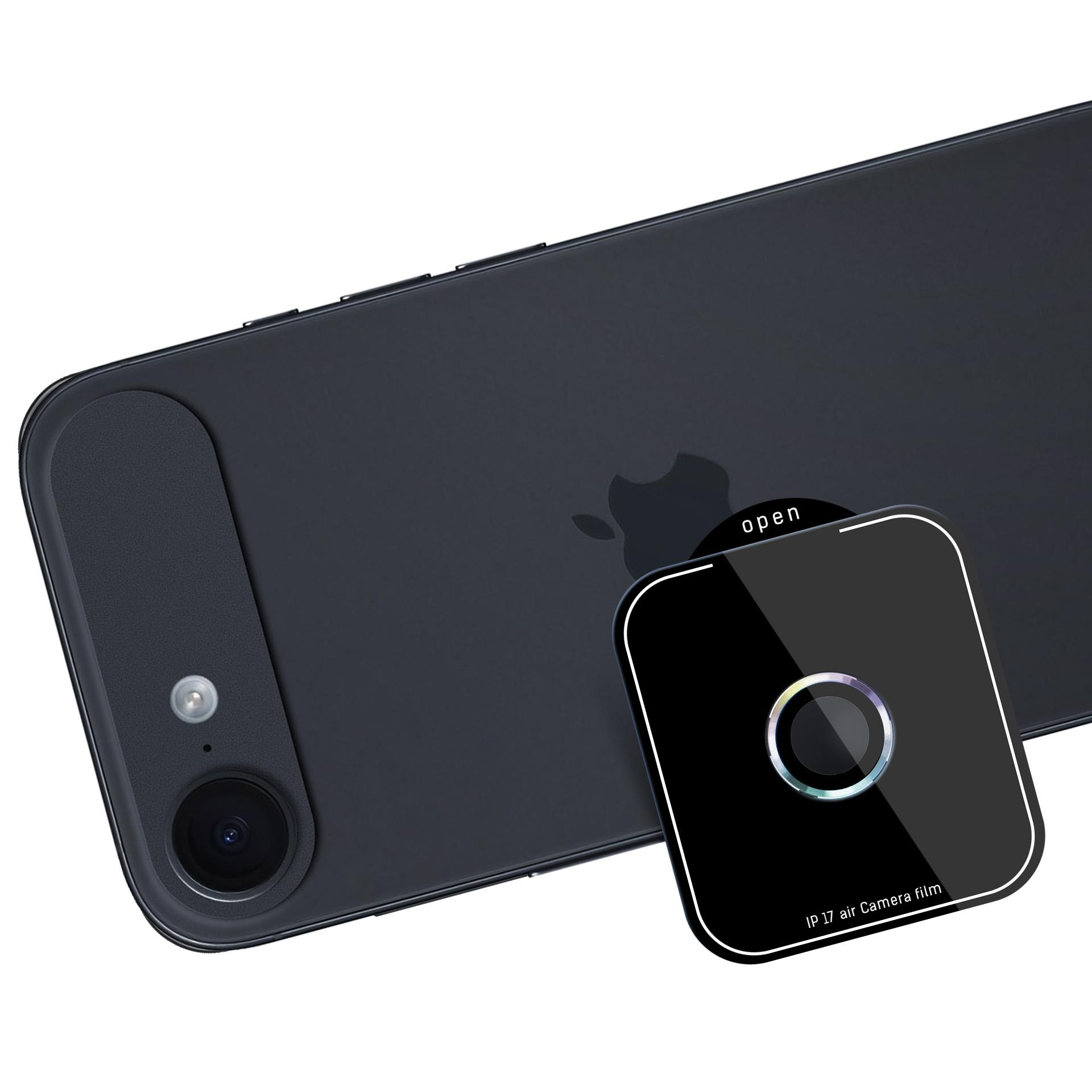 Telefono con protezione per l'obiettivo della fotocamera applicata. La protezione è nera e quadrata.
