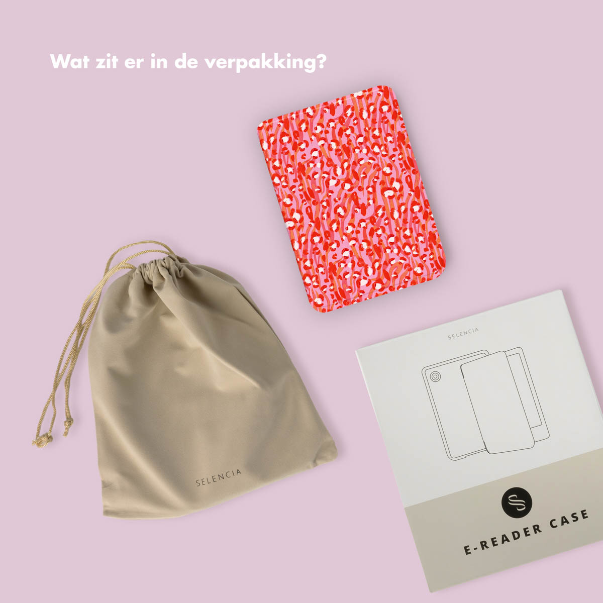 Una custodia per e-reader, una borsa e una scatola. La custodia ha una stampa leopardata.