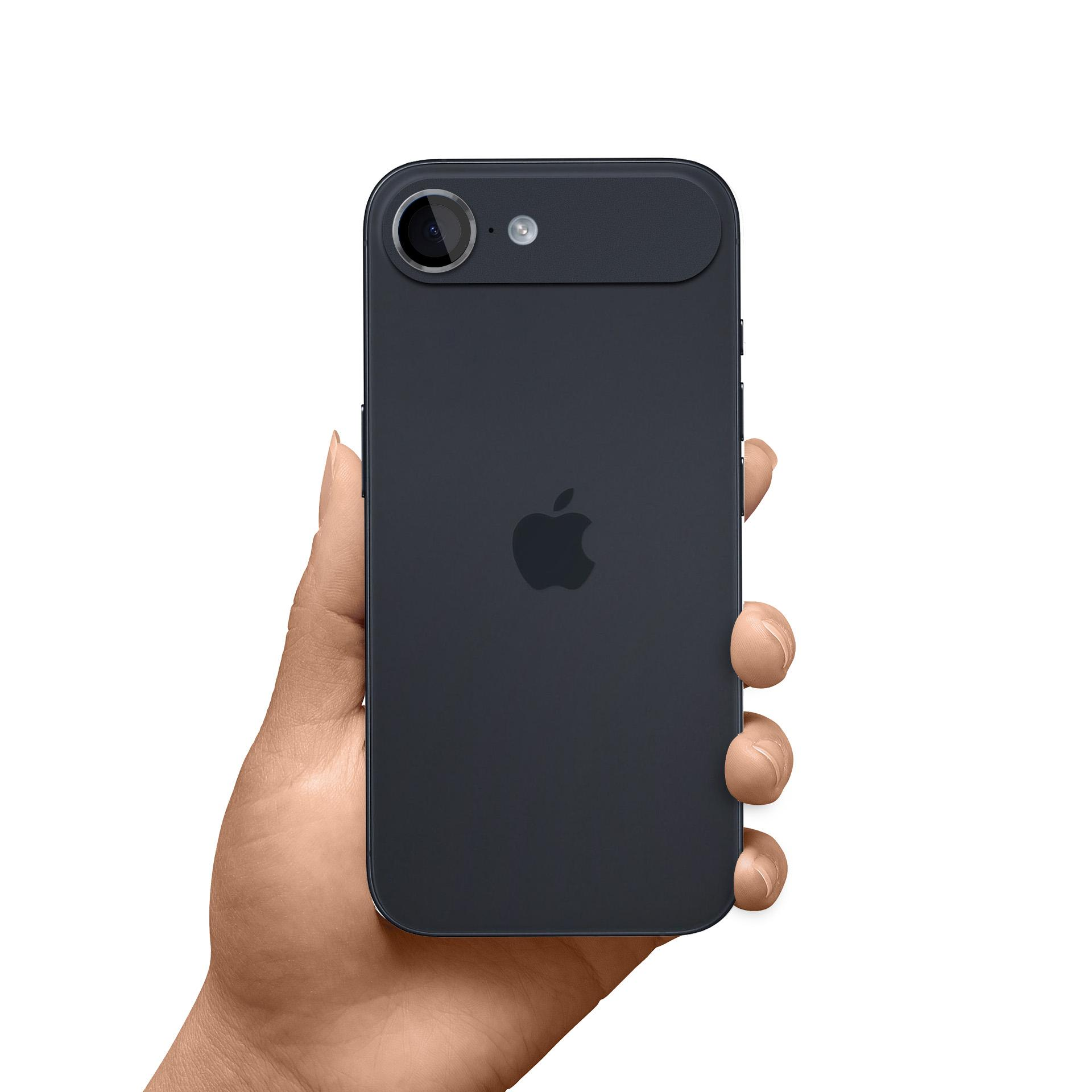 Mano che tiene un iPhone nero. Fotocamera del telefono visibile, sfondo bianco.