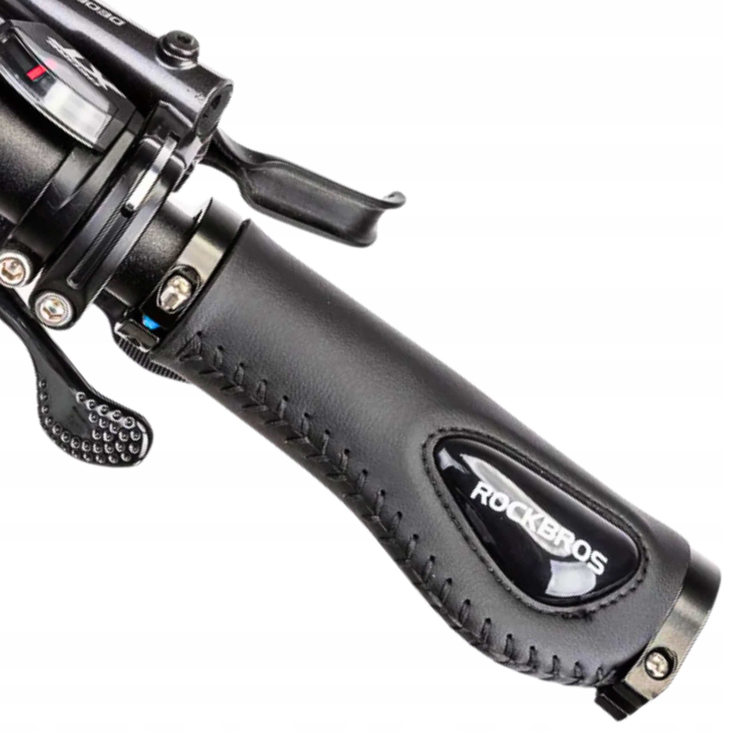 Chwyt kierownicy roweru z logo Rockbros i widoczną częścią elementów sterujących.