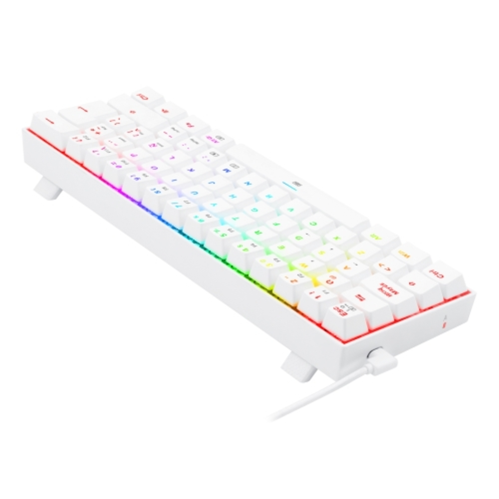 Una tastiera bianca con illuminazione RGB. I tasti sono bianchi con lettere colorate. La tastiera è angolata.
