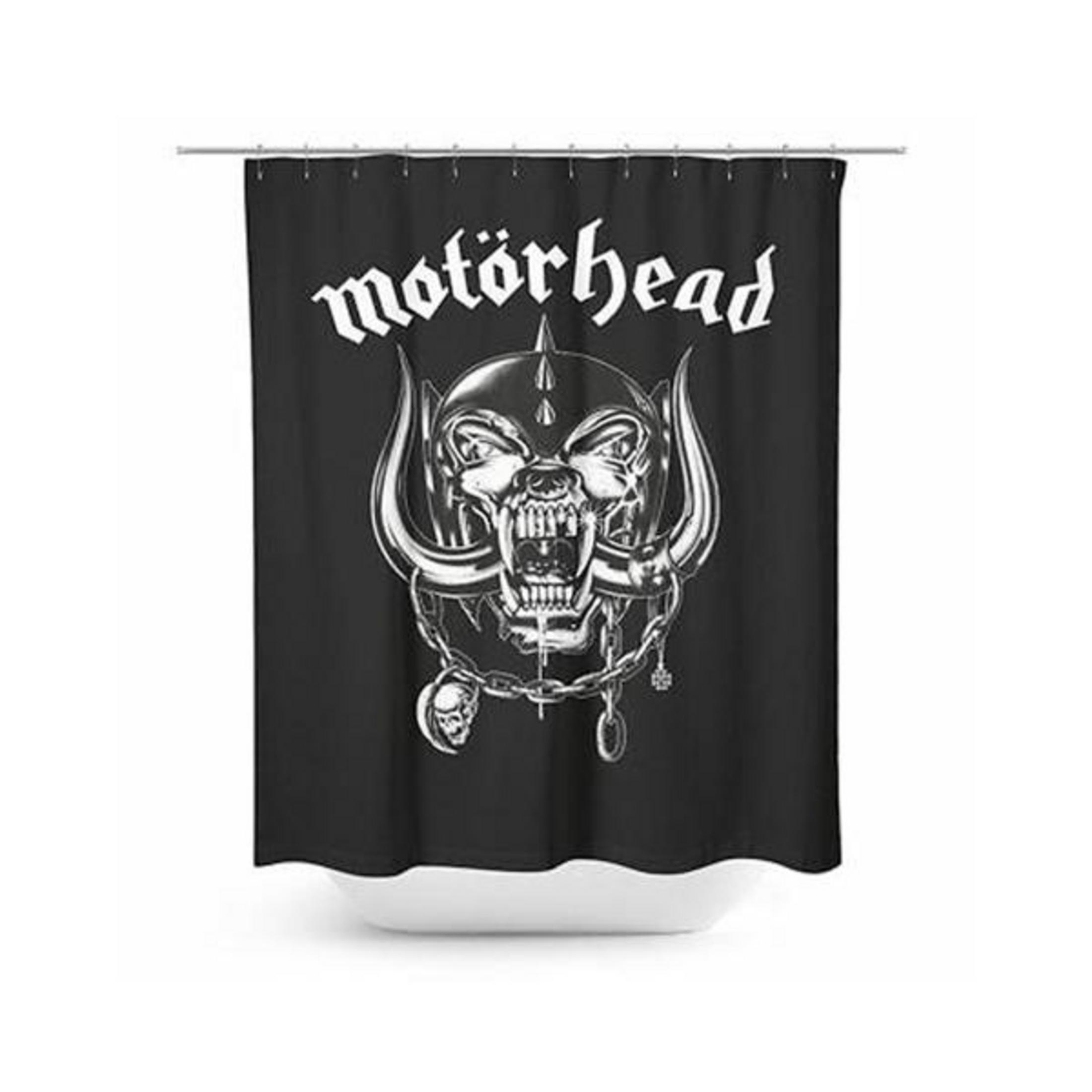 Motorhead Duschvorhang. Schwarzer Hintergrund, weißes Bandlogo und Totenkopf.
