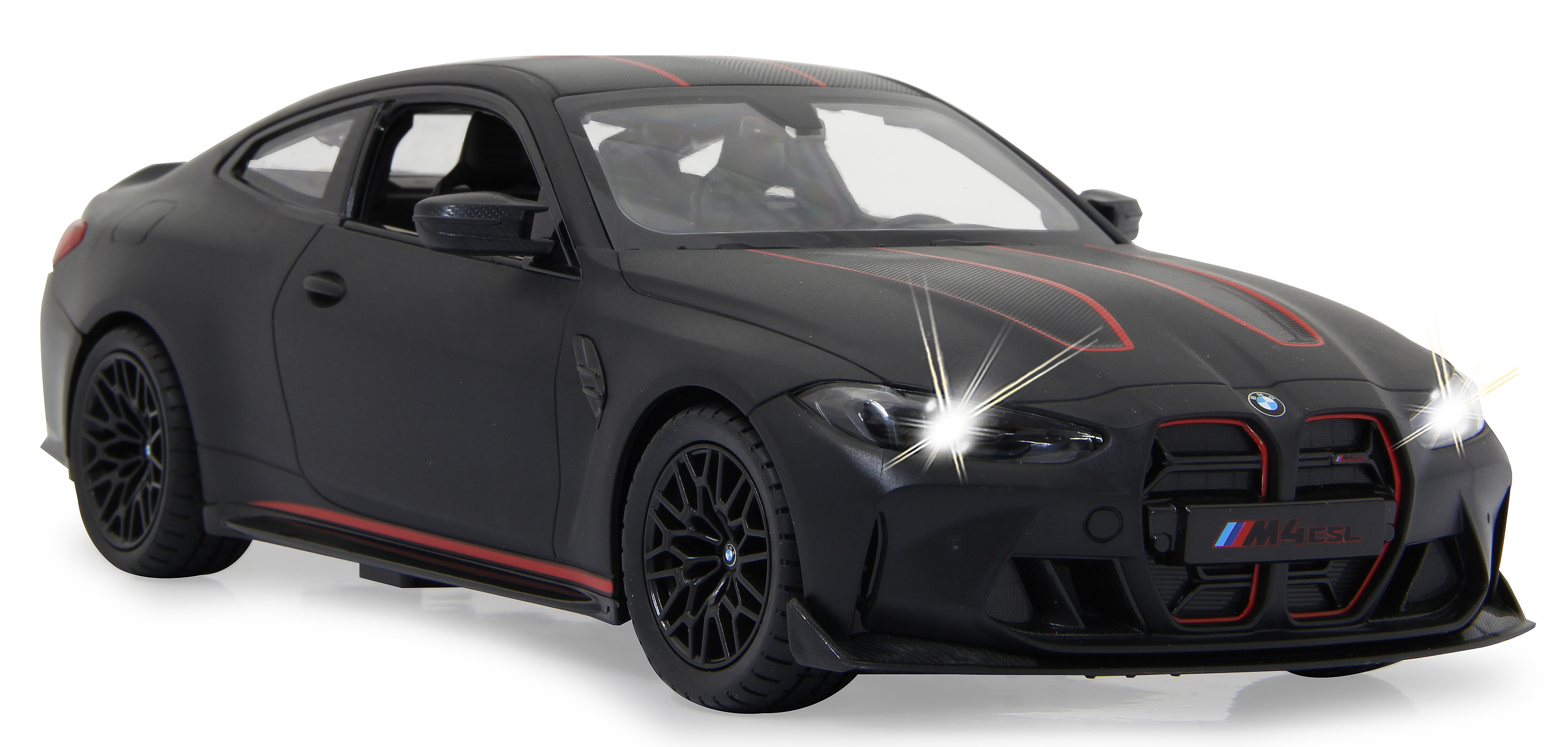 Ein schwarzes BMW M4 CSL Auto mit eingeschalteten Scheinwerfern. Rote Akzente und das M4 CSL Logo sind sichtbar.