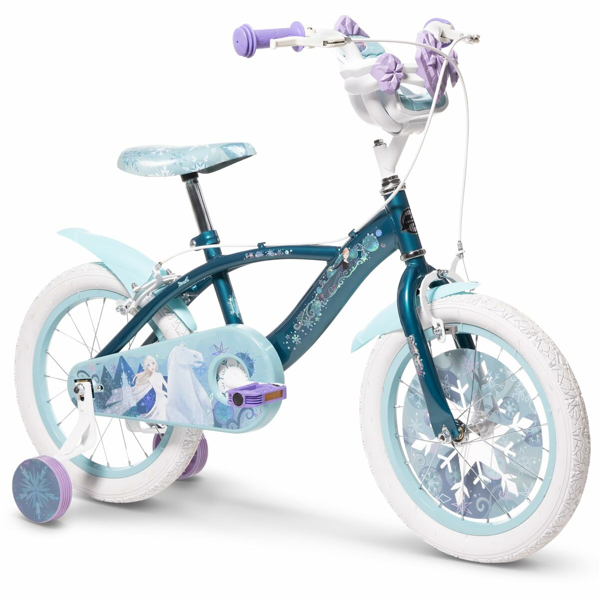 Una bici blu a tema Frozen con pneumatici bianchi e rotelle. Grafiche di Elsa sul telaio e sulle ruote.