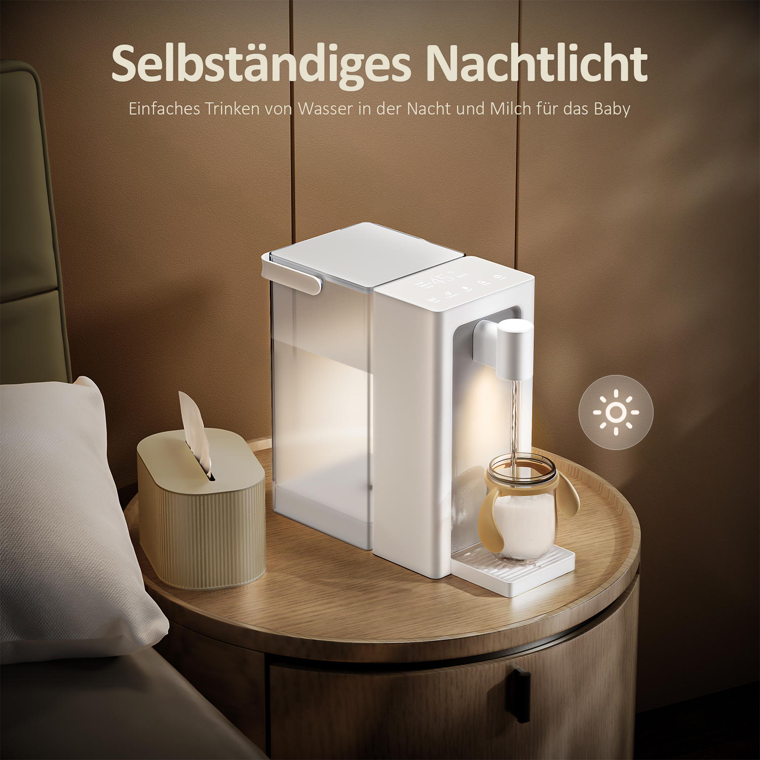 Ein weißer Wasserspender auf einem Nachttisch, der Wasser in eine Babyflasche gießt. Eine Taschentuchbox steht daneben.